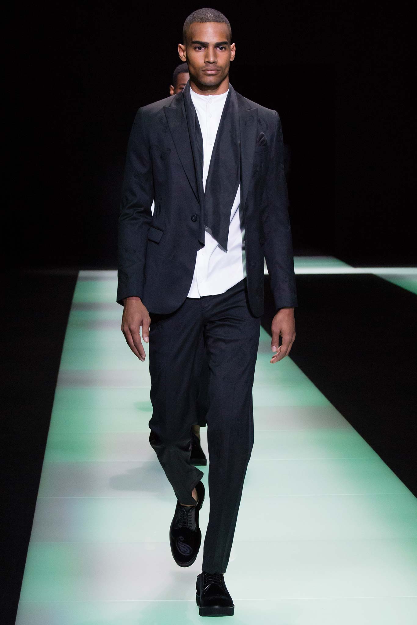 Emporio Armani S/S 16 Menswear Look 45