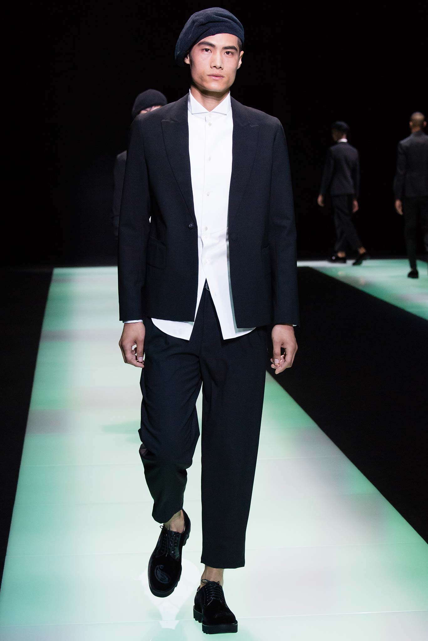 Emporio Armani S/S 16 Menswear Look 48