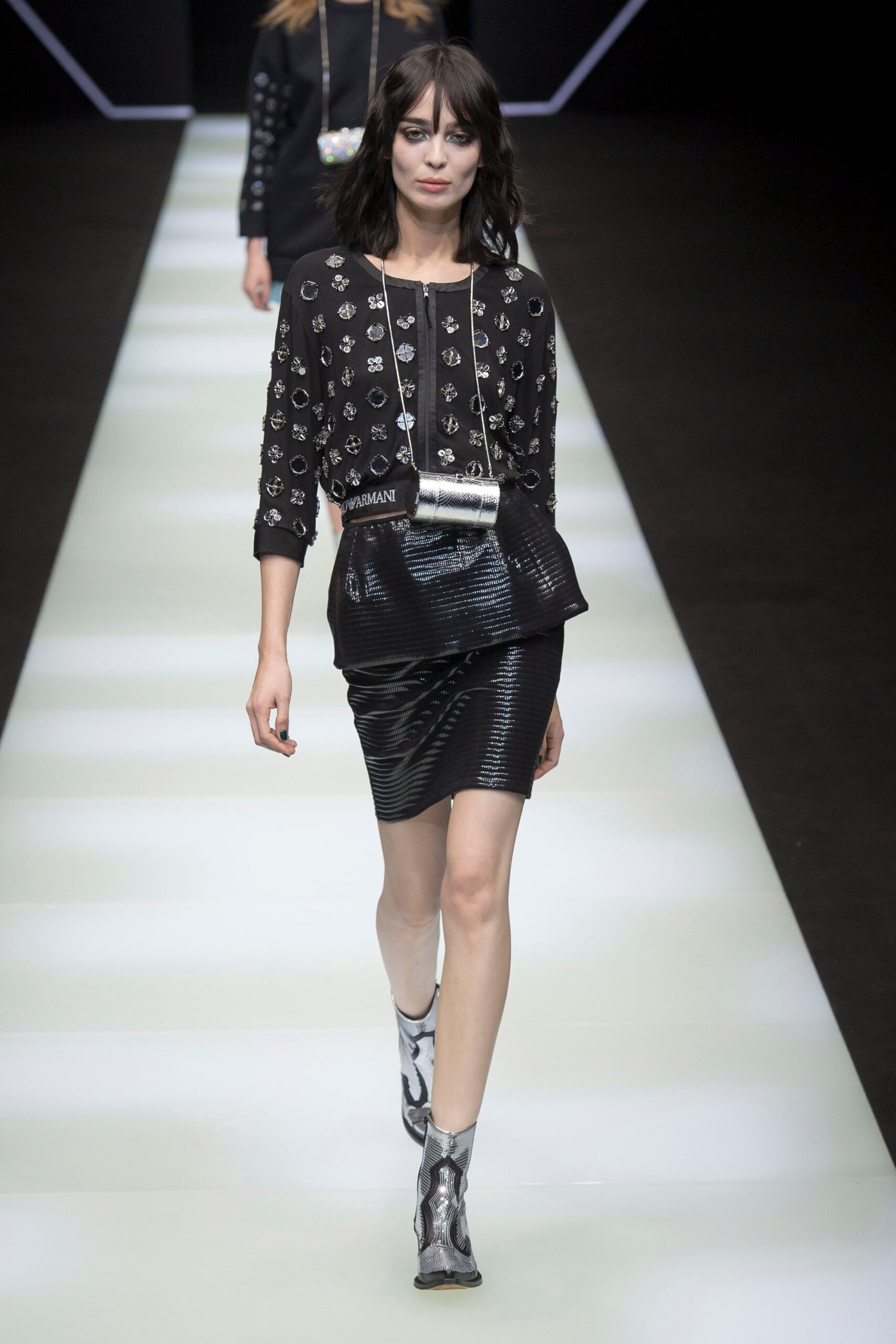 Emporio Armani F/W 18 Look 75
