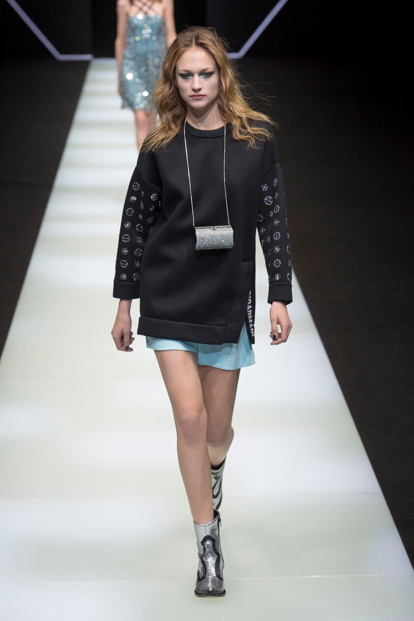 Emporio Armani F/W 18 Look 76