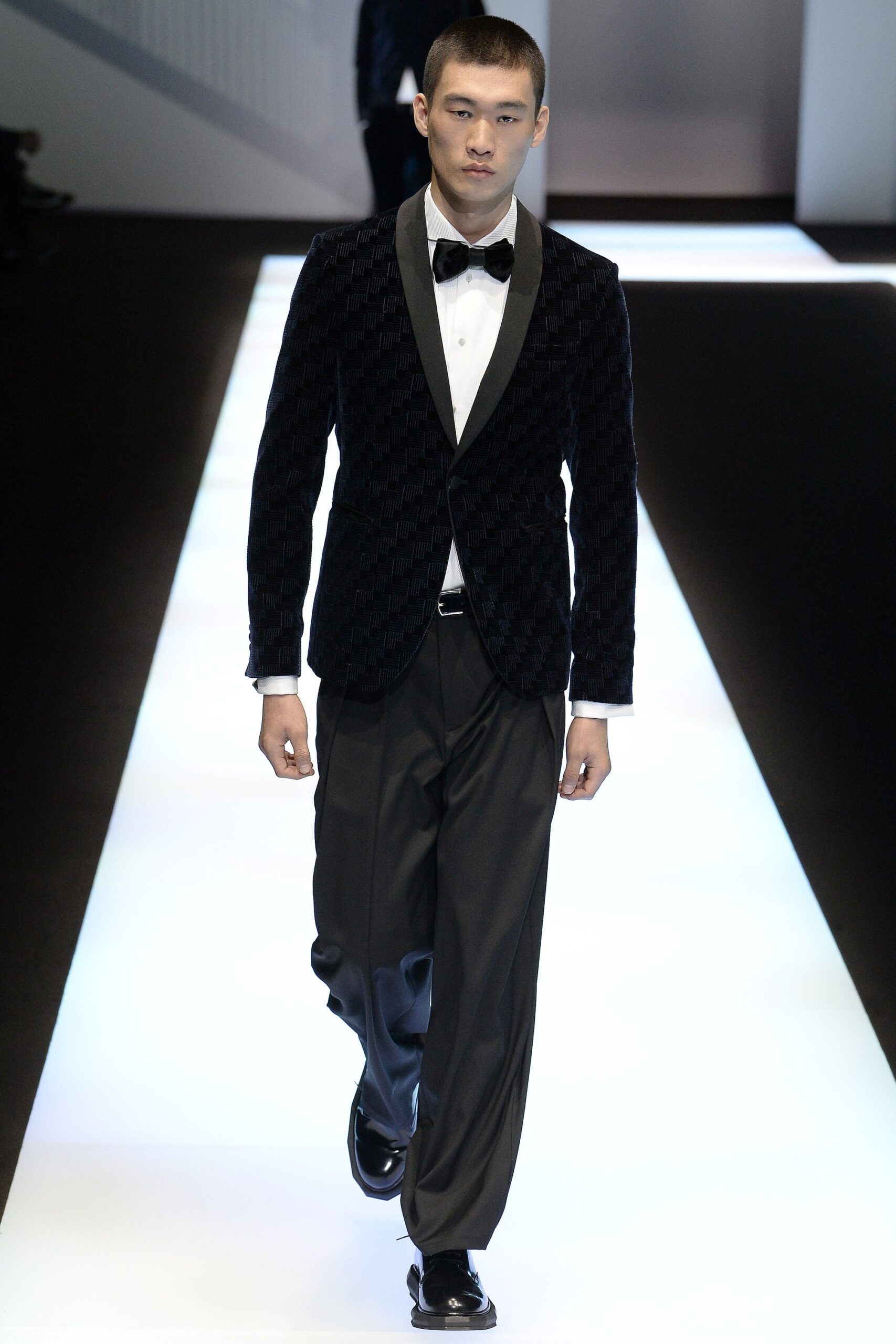 Emporio Armani F/W 17 Menswear Look 65