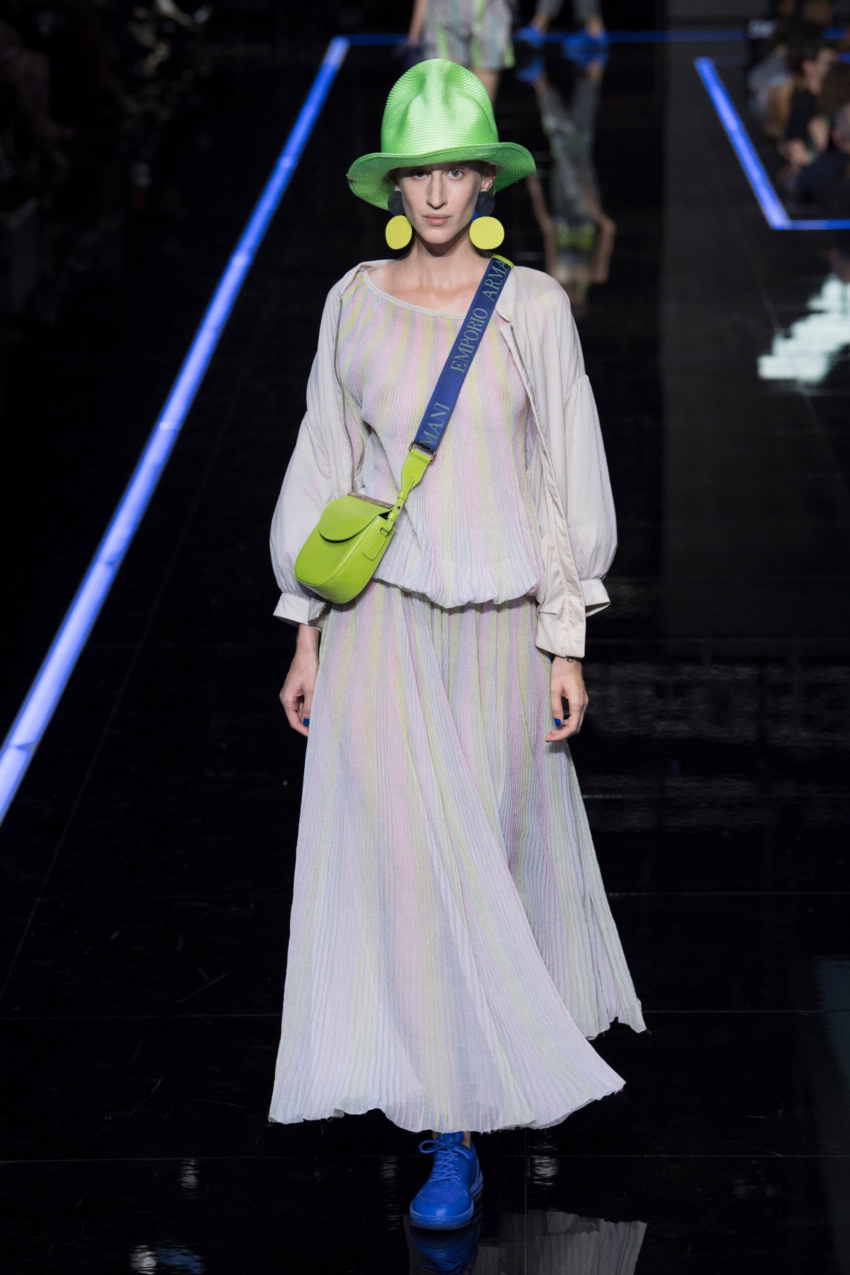Emporio Armani S/S 19 Menswear Look 127