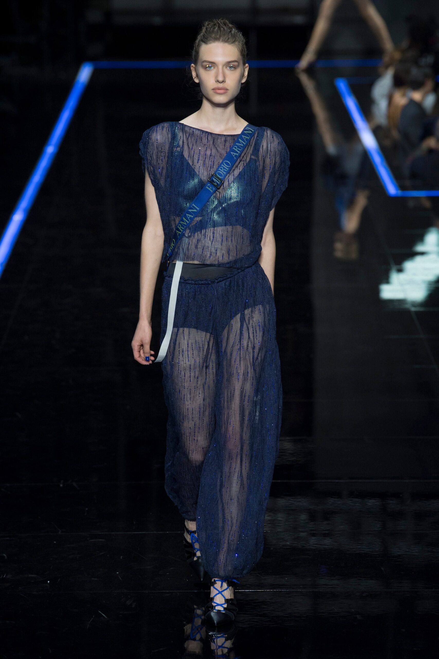 Emporio Armani S/S 19 Menswear Look 142