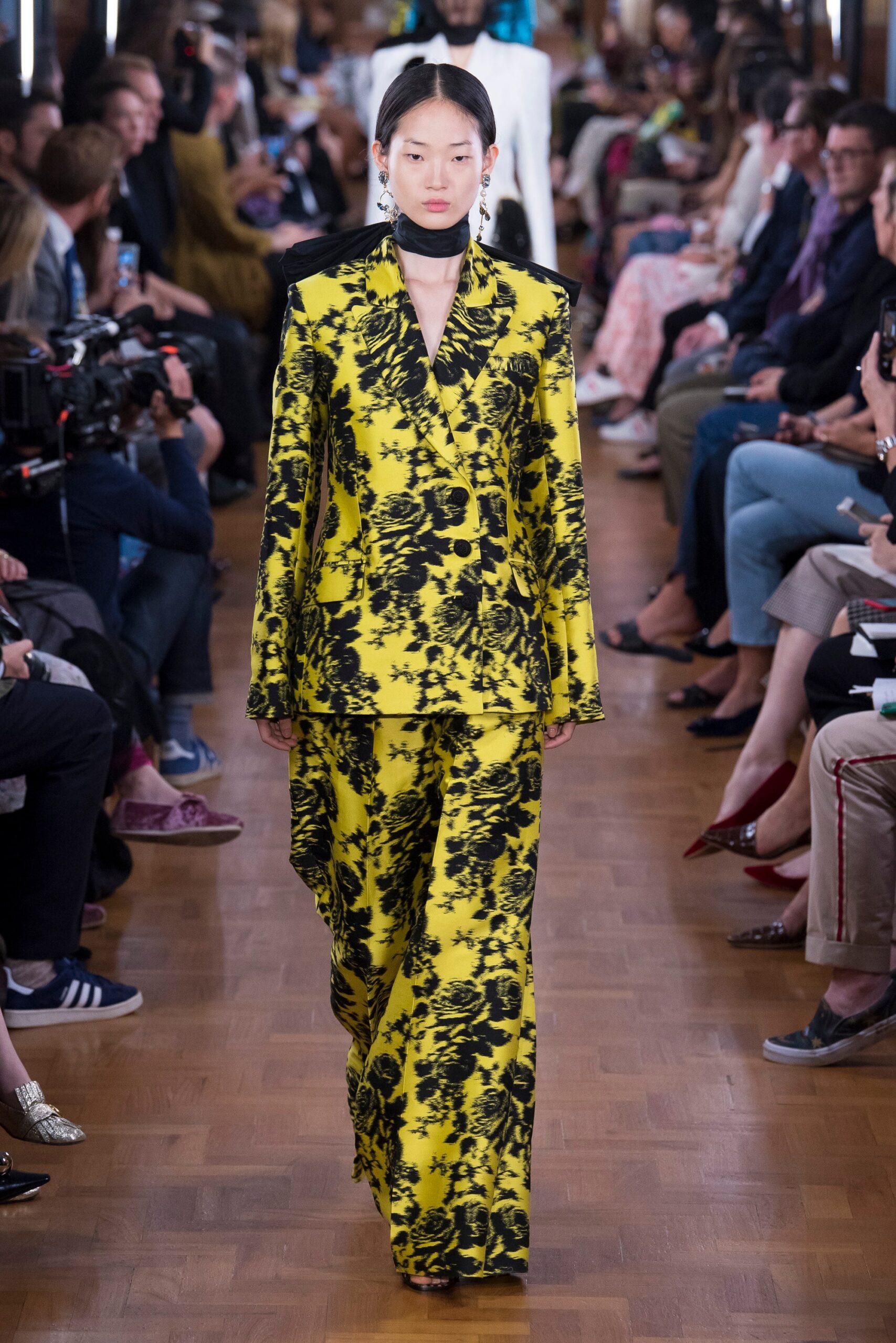 Erdem S/S 19 Look 11