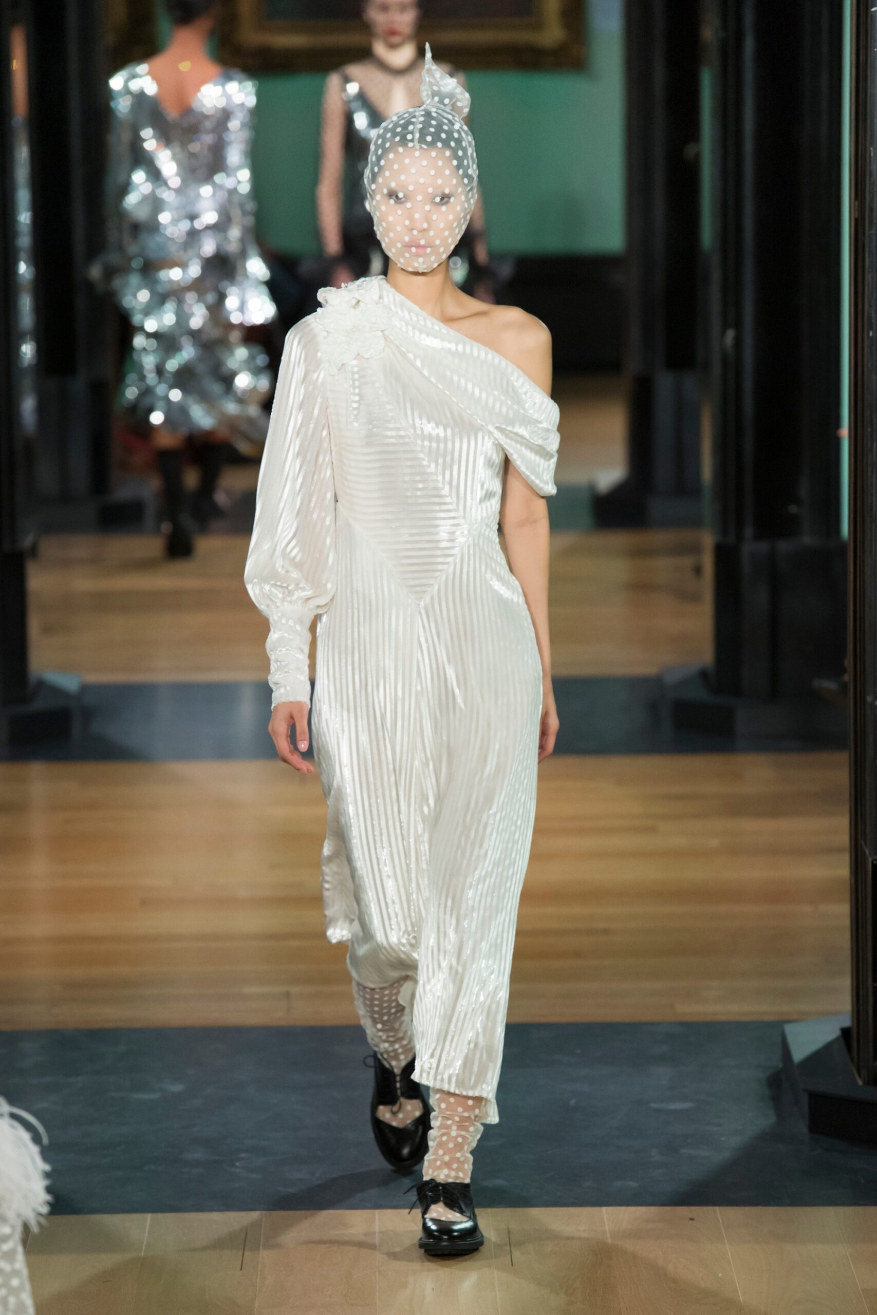 Erdem F/W 18 Look 35