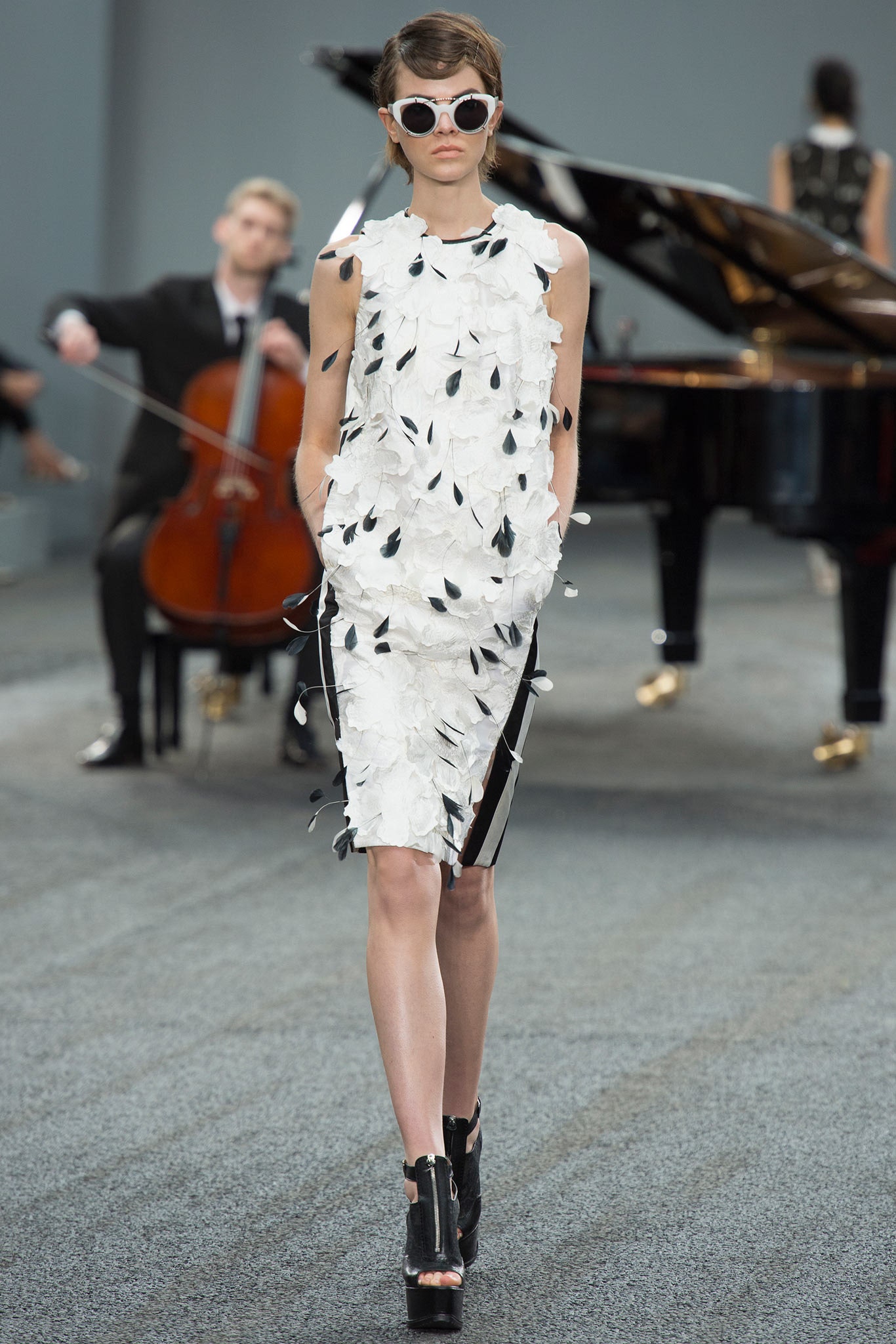 Erdem S/S 14 Look 16