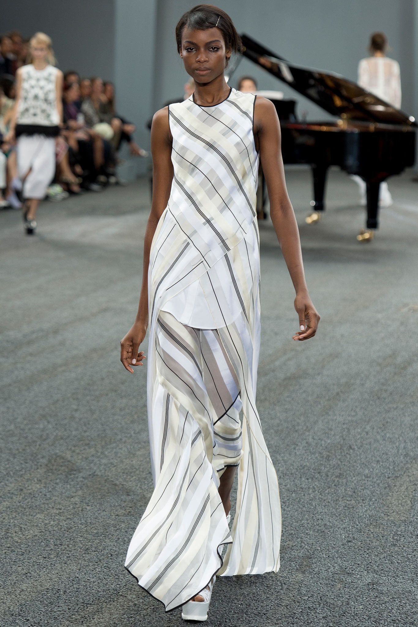Erdem S/S 14 Look 21