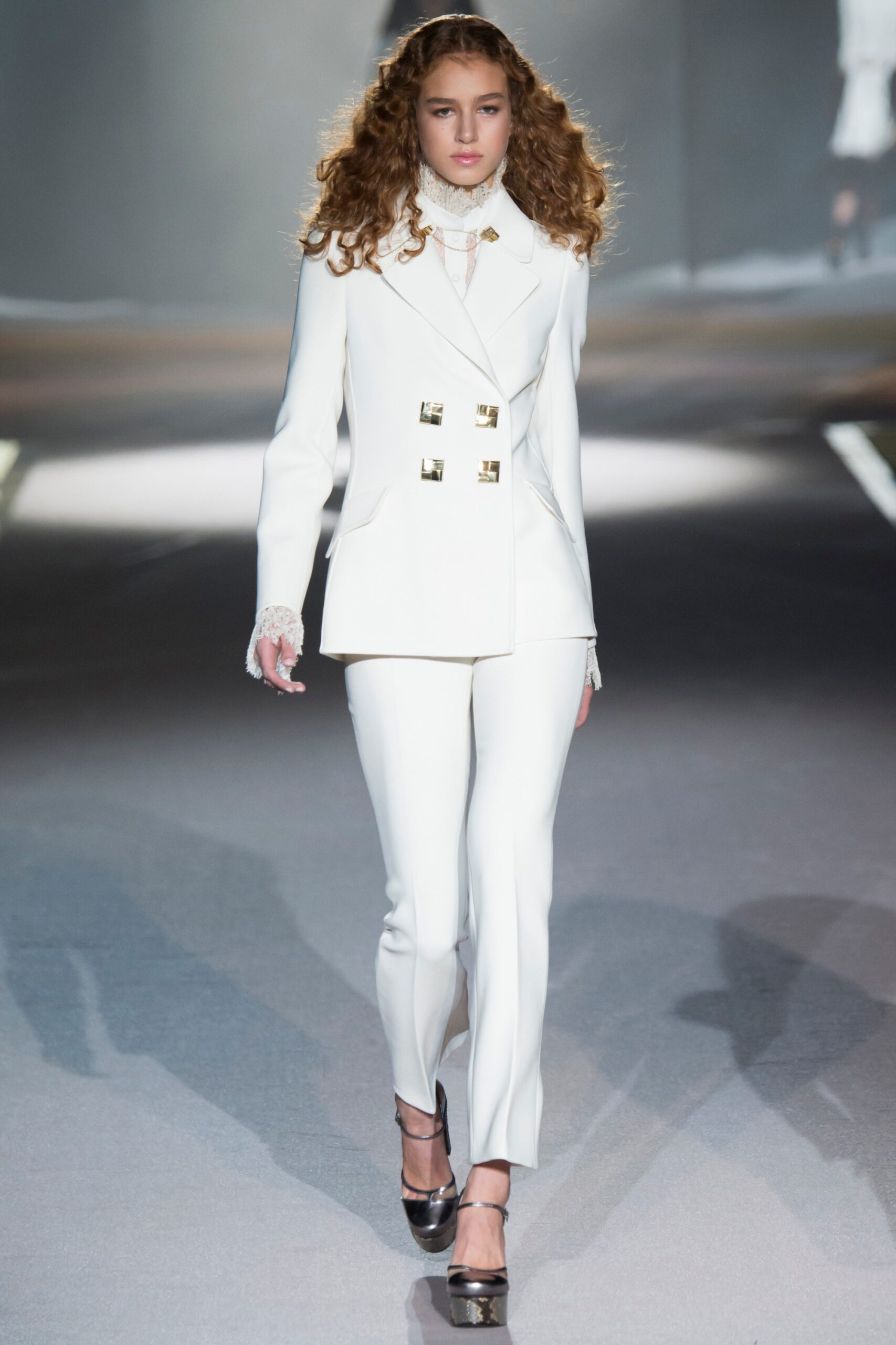 Ermanno Scervino F/W 16 Look 2
