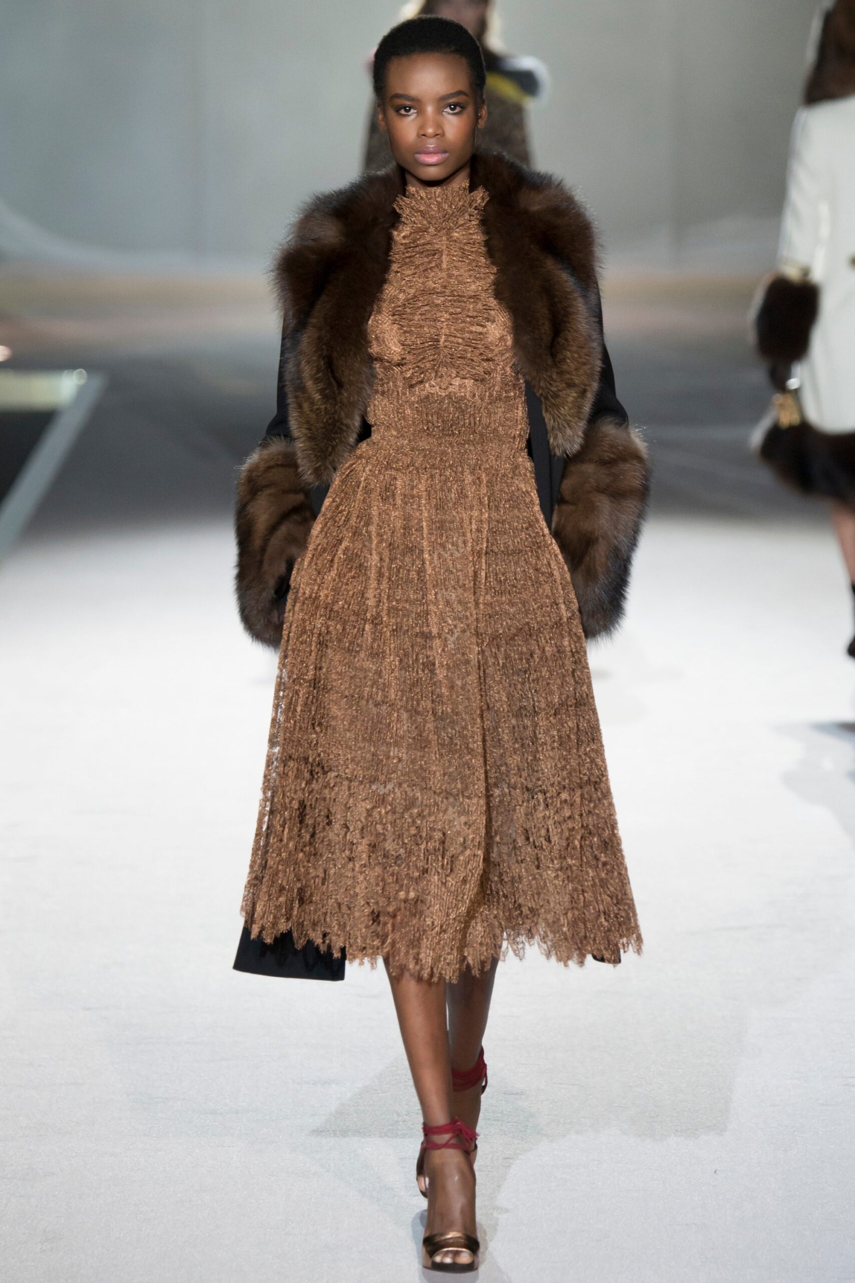 Ermanno Scervino F/W 16 Look 4