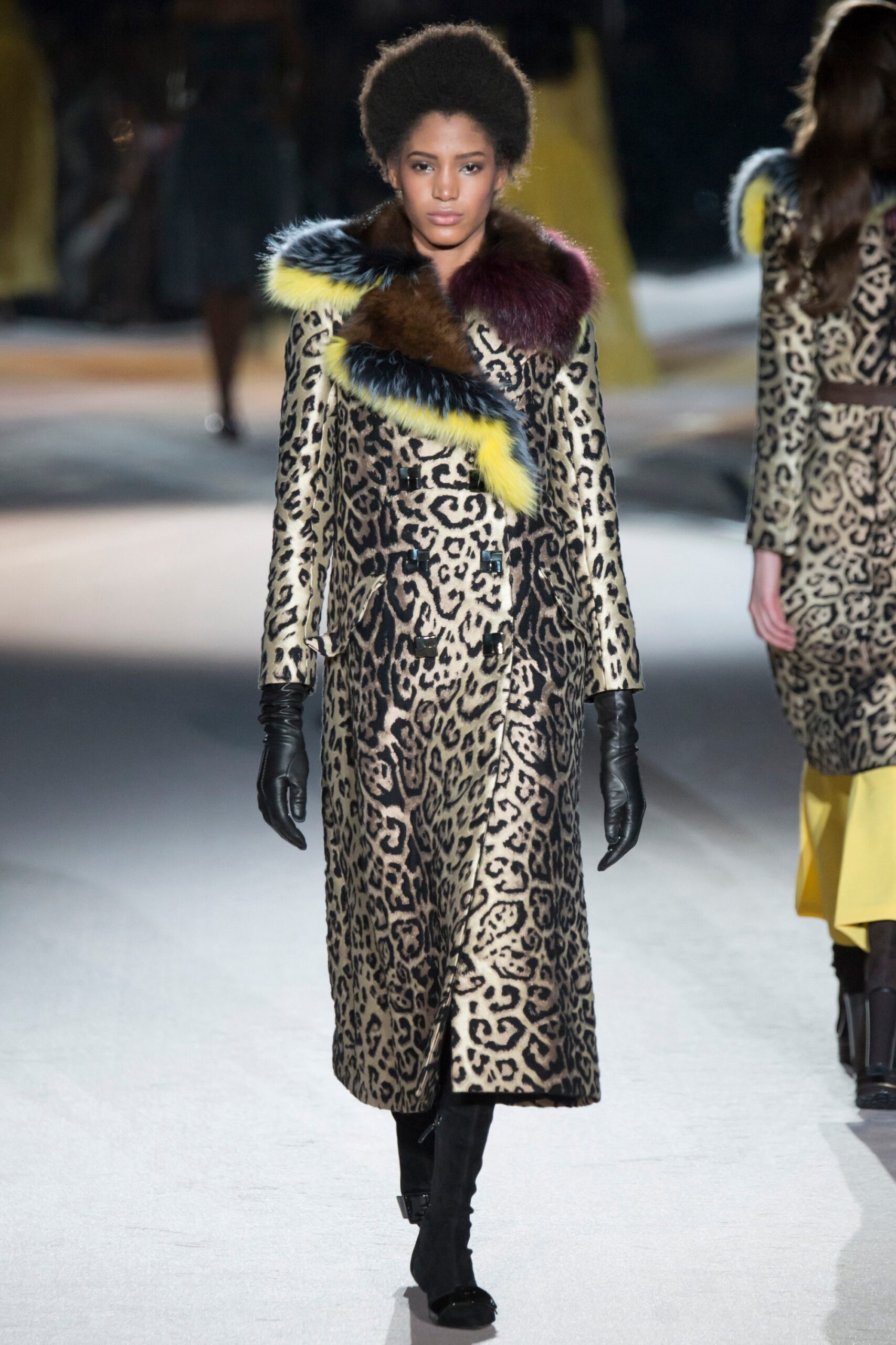 Ermanno Scervino F/W 16 Look 15