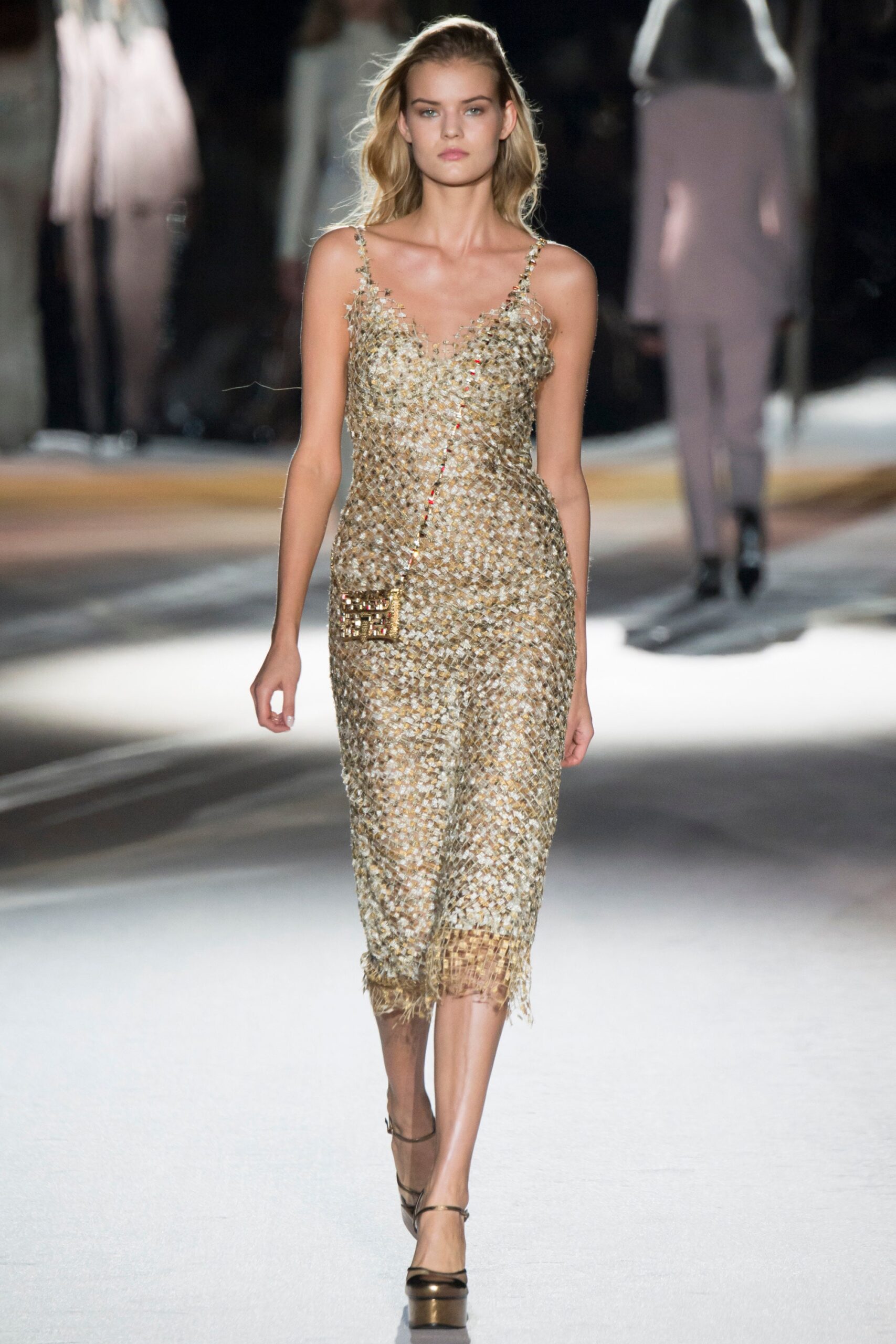 Ermanno Scervino F/W 16 Look 23