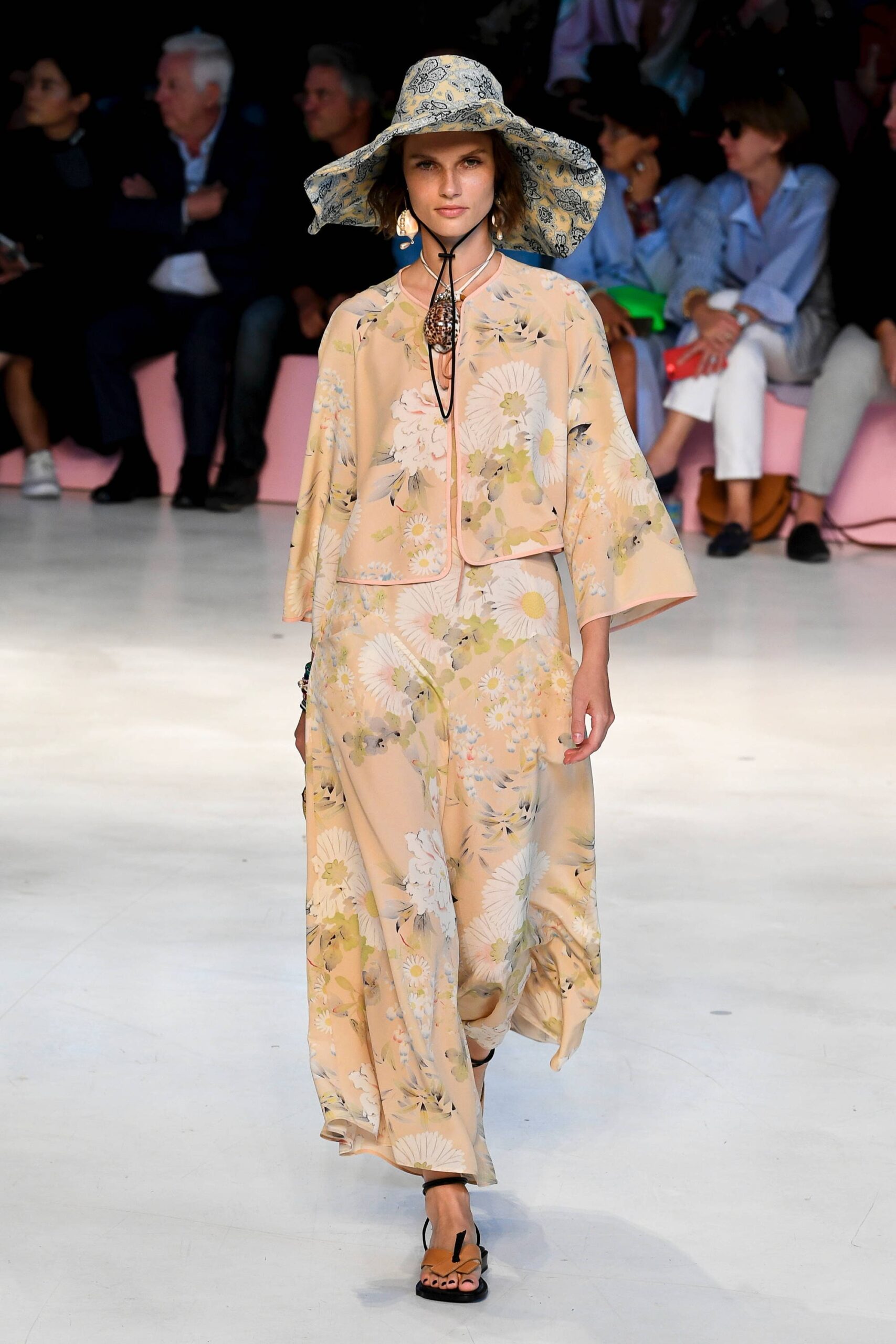 Etro S/S 19 Look 57