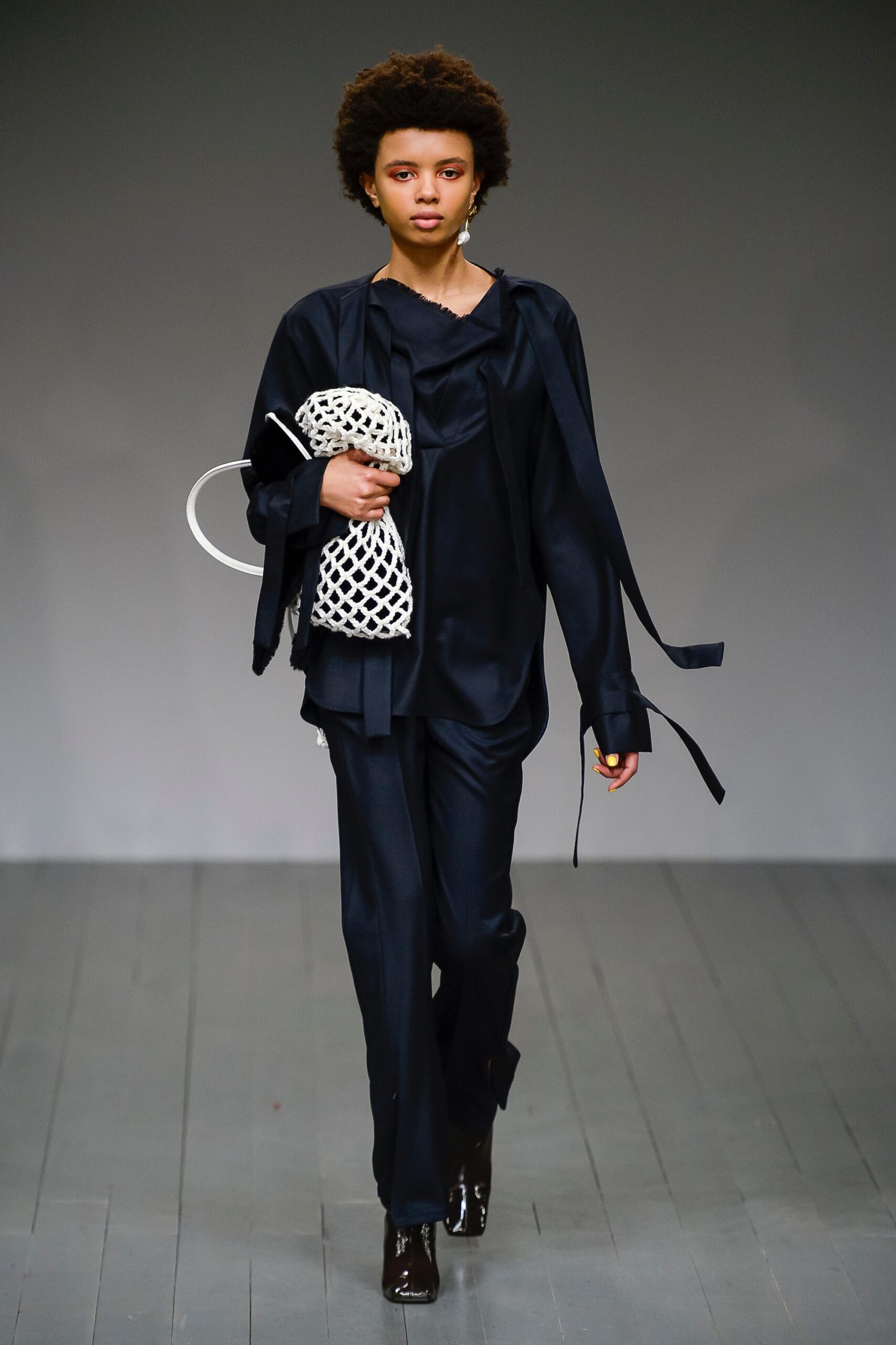 Eudon Choi F/W 18 Look 25