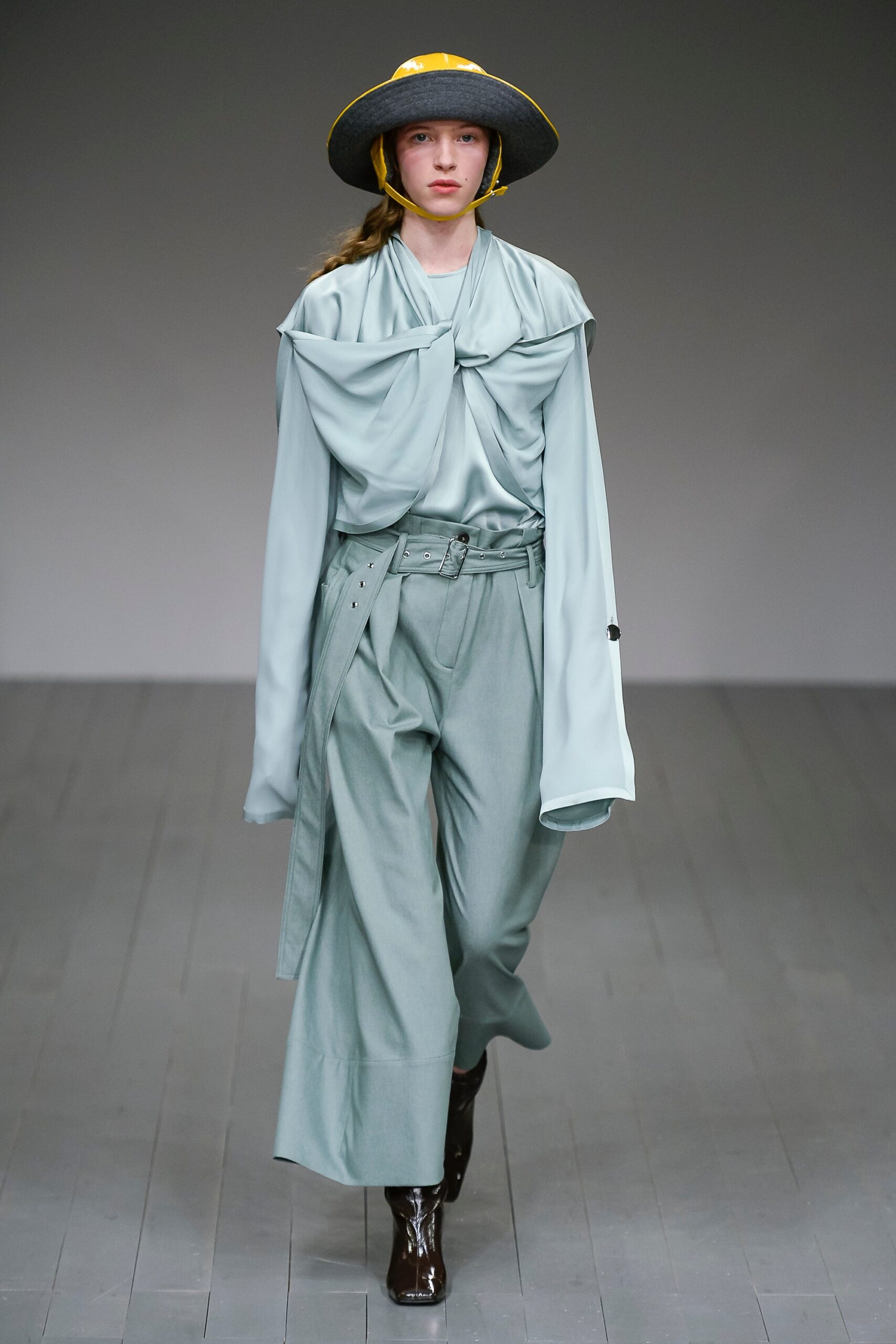 Eudon Choi F/W 18 Look 31