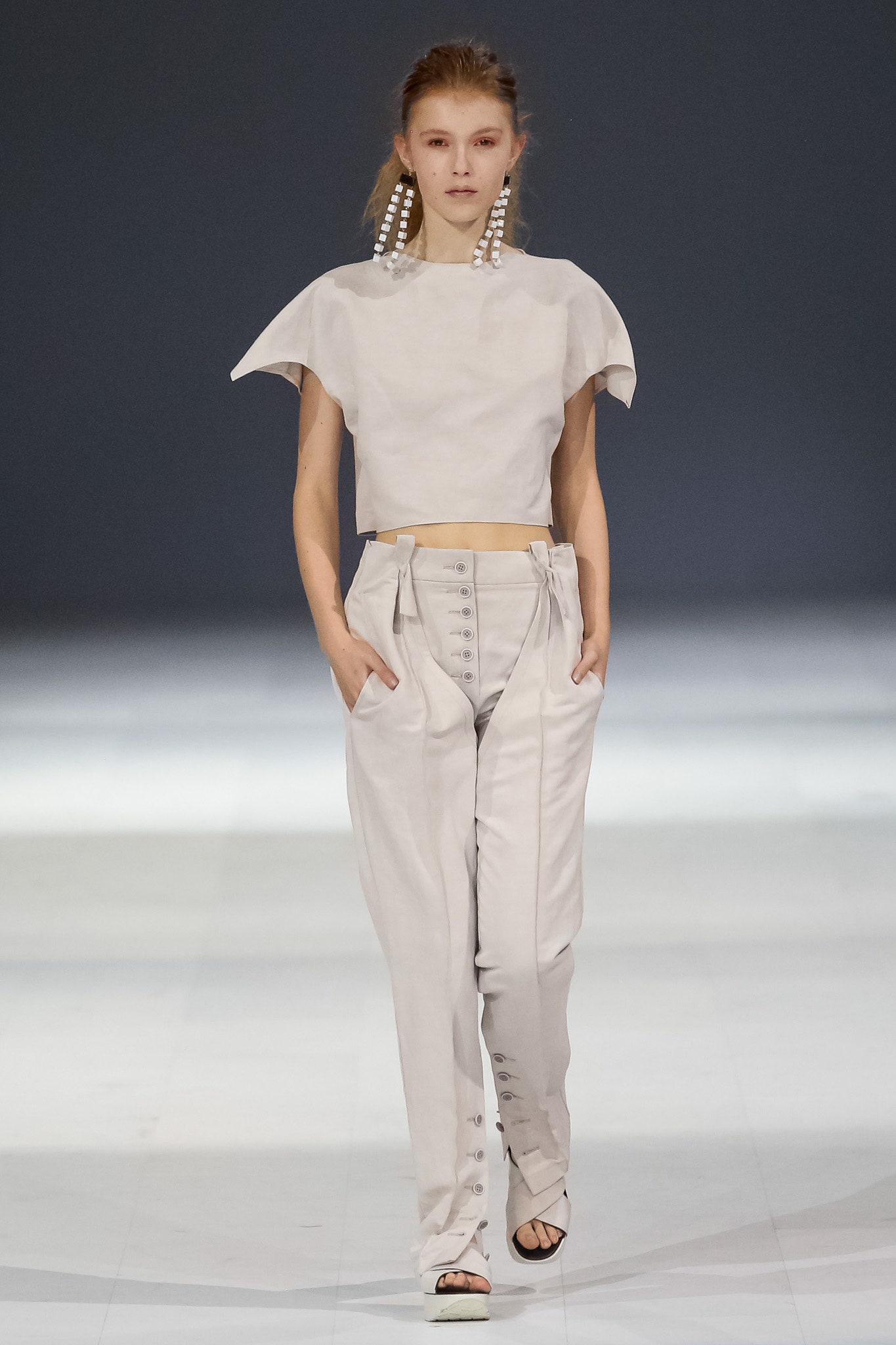 Elena Burenina Ukraine S/S 17 Look 22