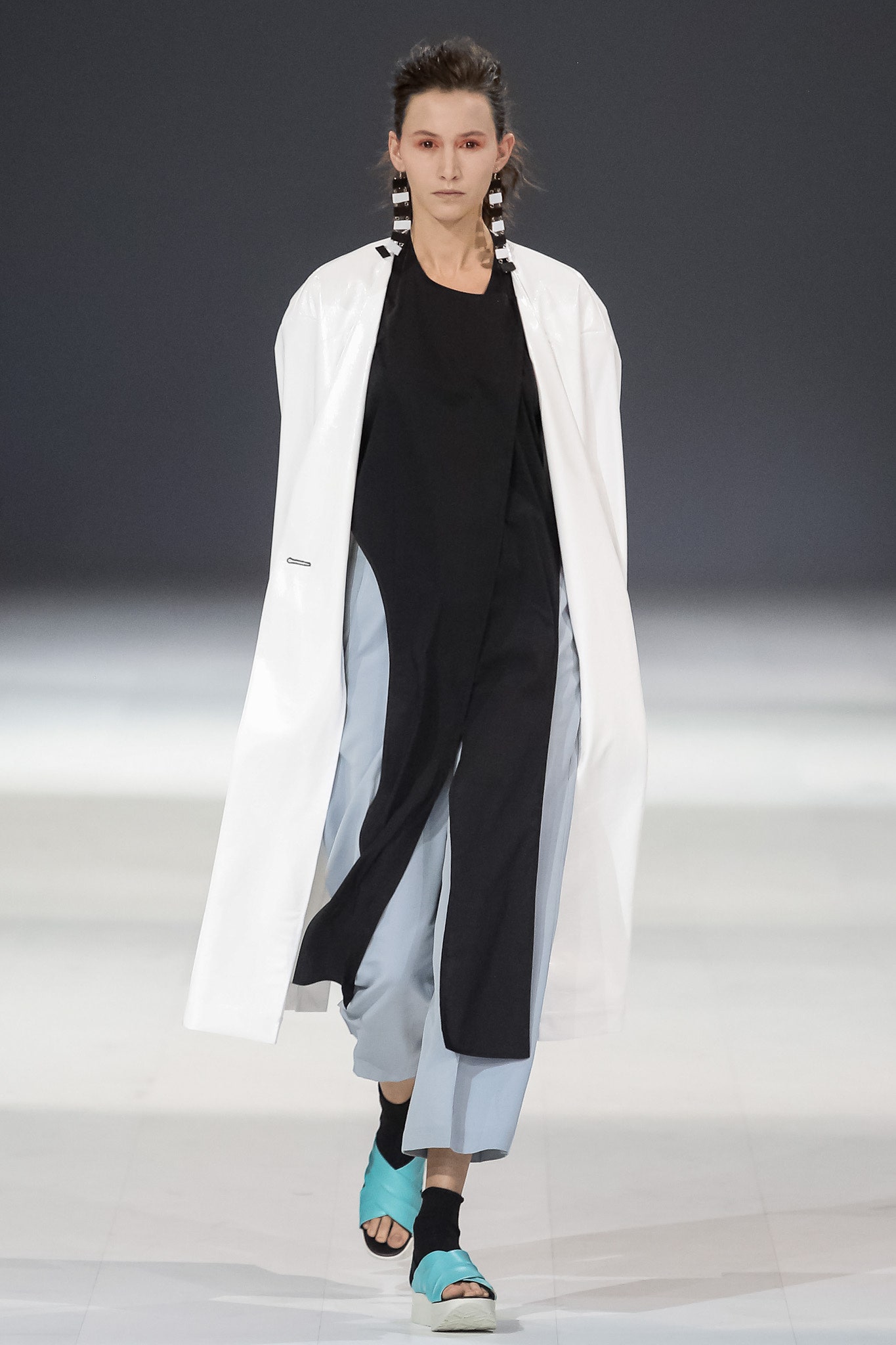 Elena Burenina Ukraine S/S 17 Look 30