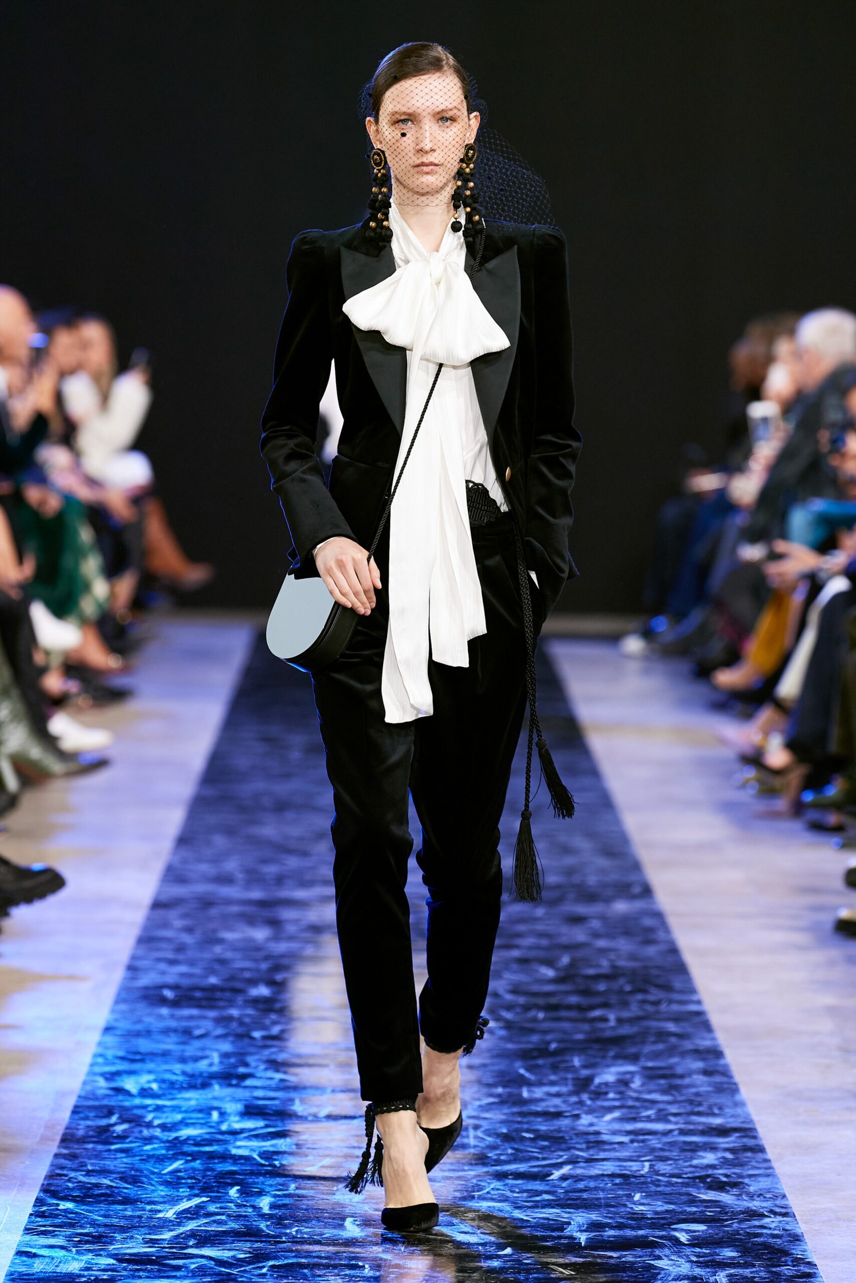 Elie Saab F/W 20 Look 1