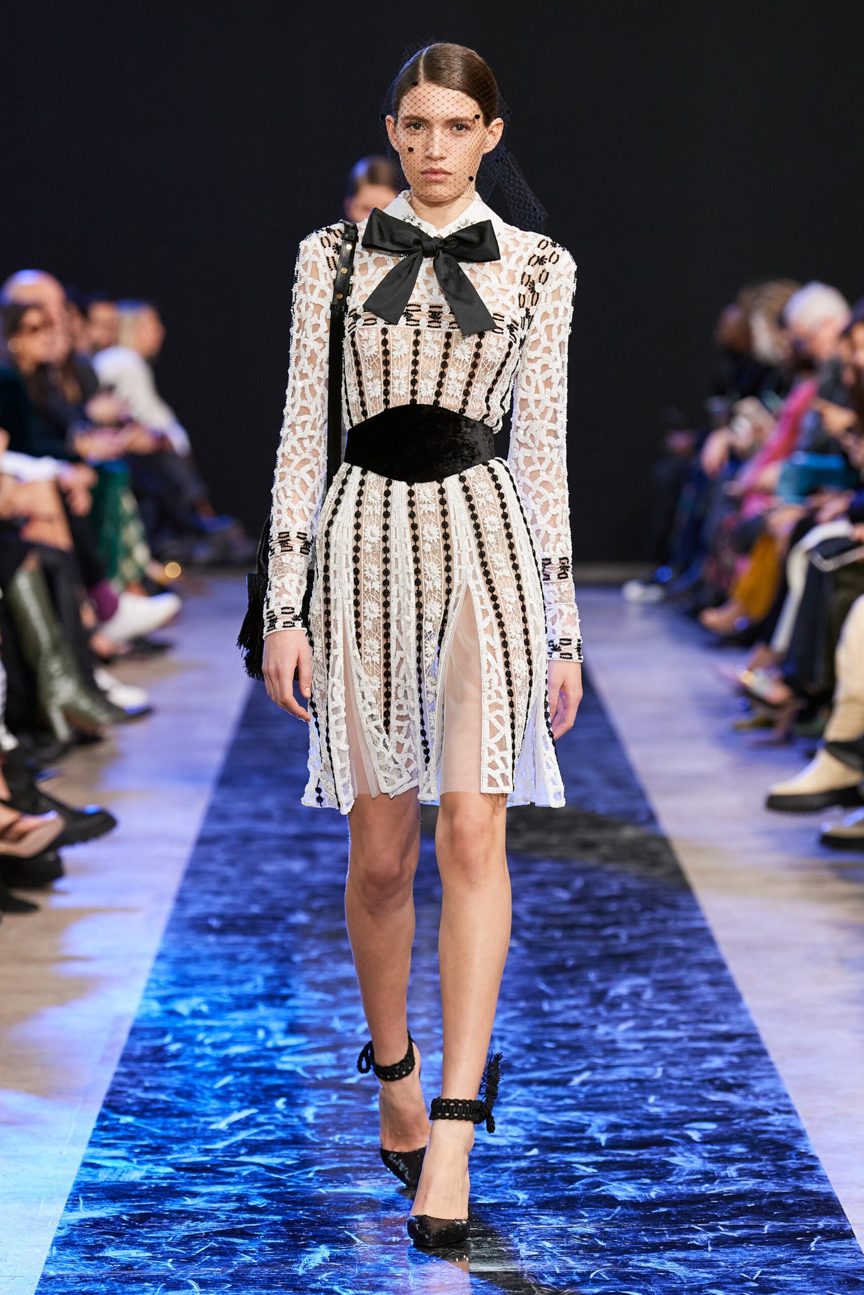 Elie Saab F/W 20 Look 18