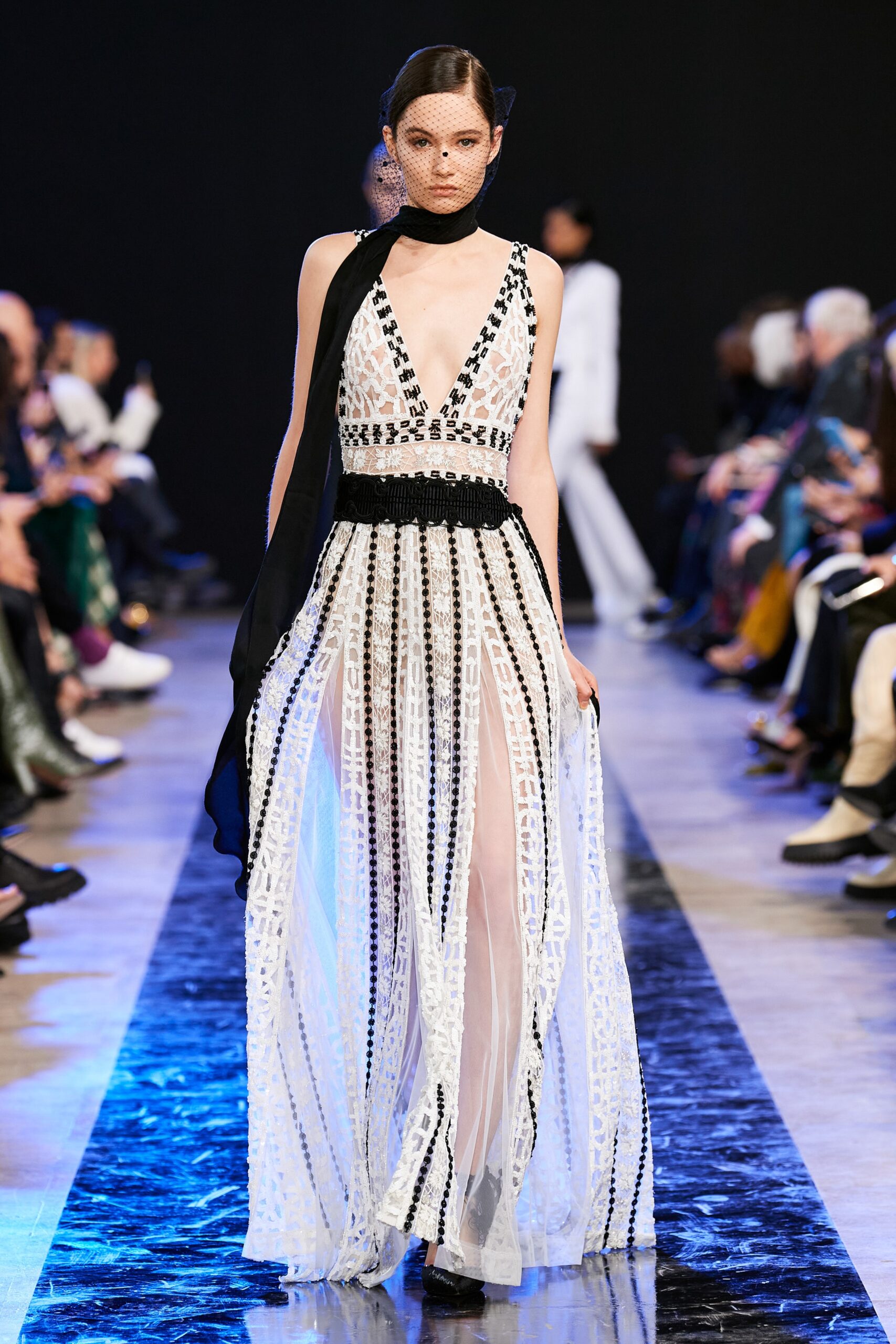 Elie Saab F/W 20 Look 26