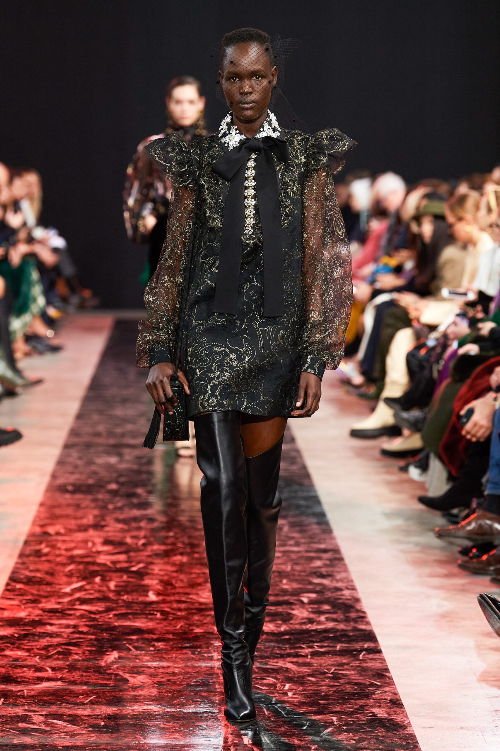Elie Saab F/W 20 Look 39