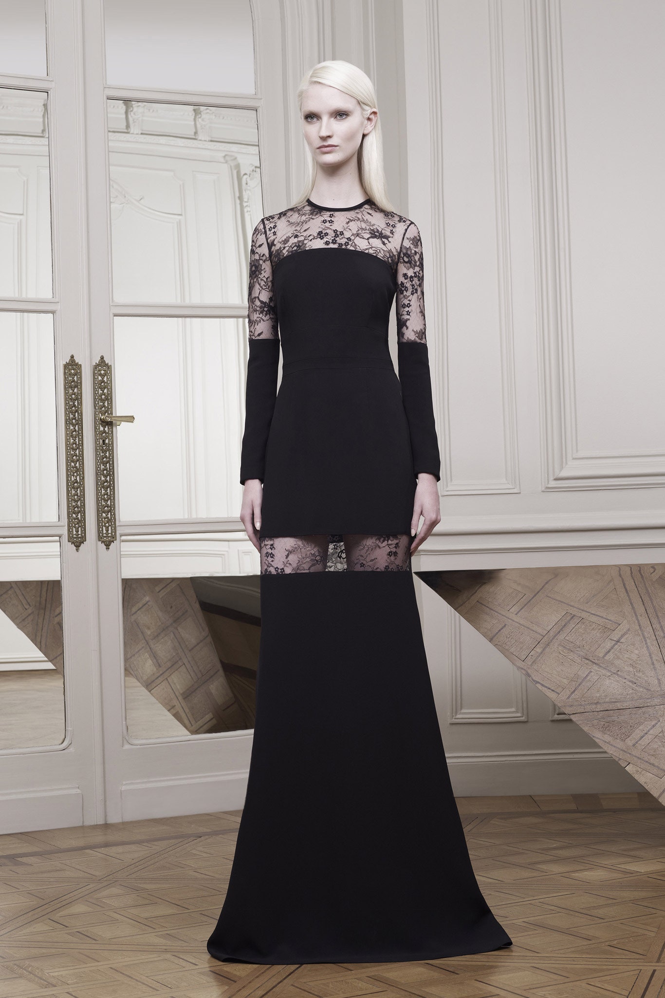 Elie Saab Resort 15 Look 34