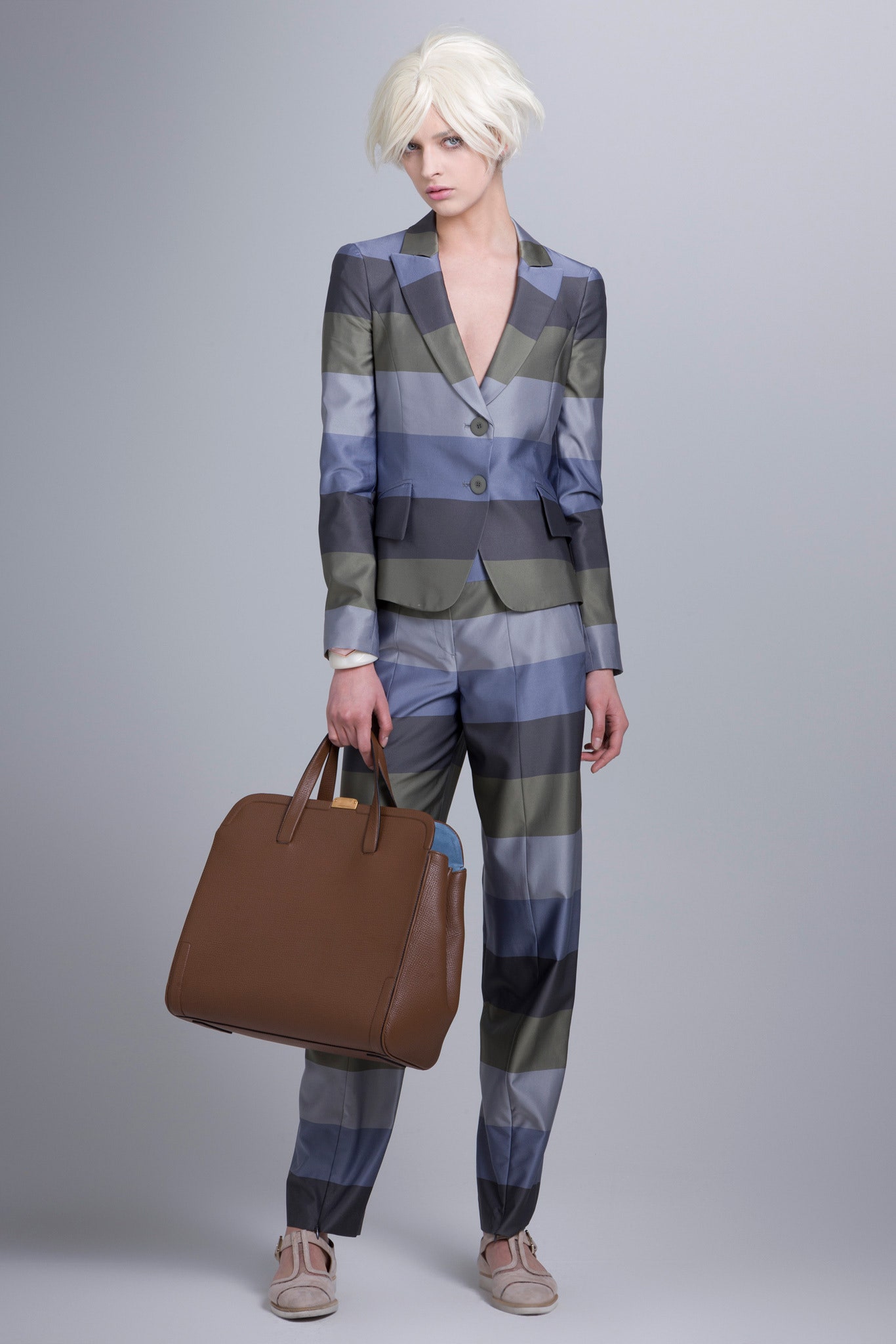 Emporio Armani Resort 14 Look 9