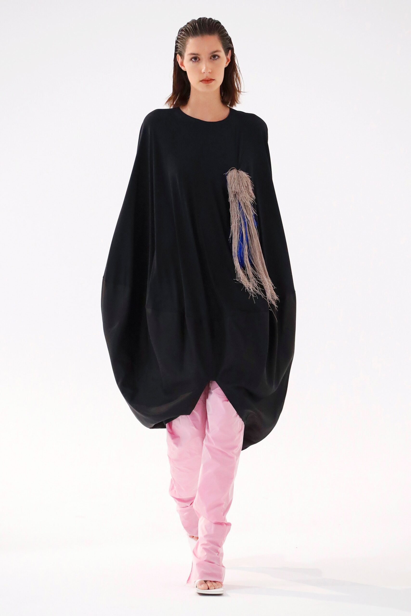 Ernesto Naranjo Madrid S/S 20 Look 2
