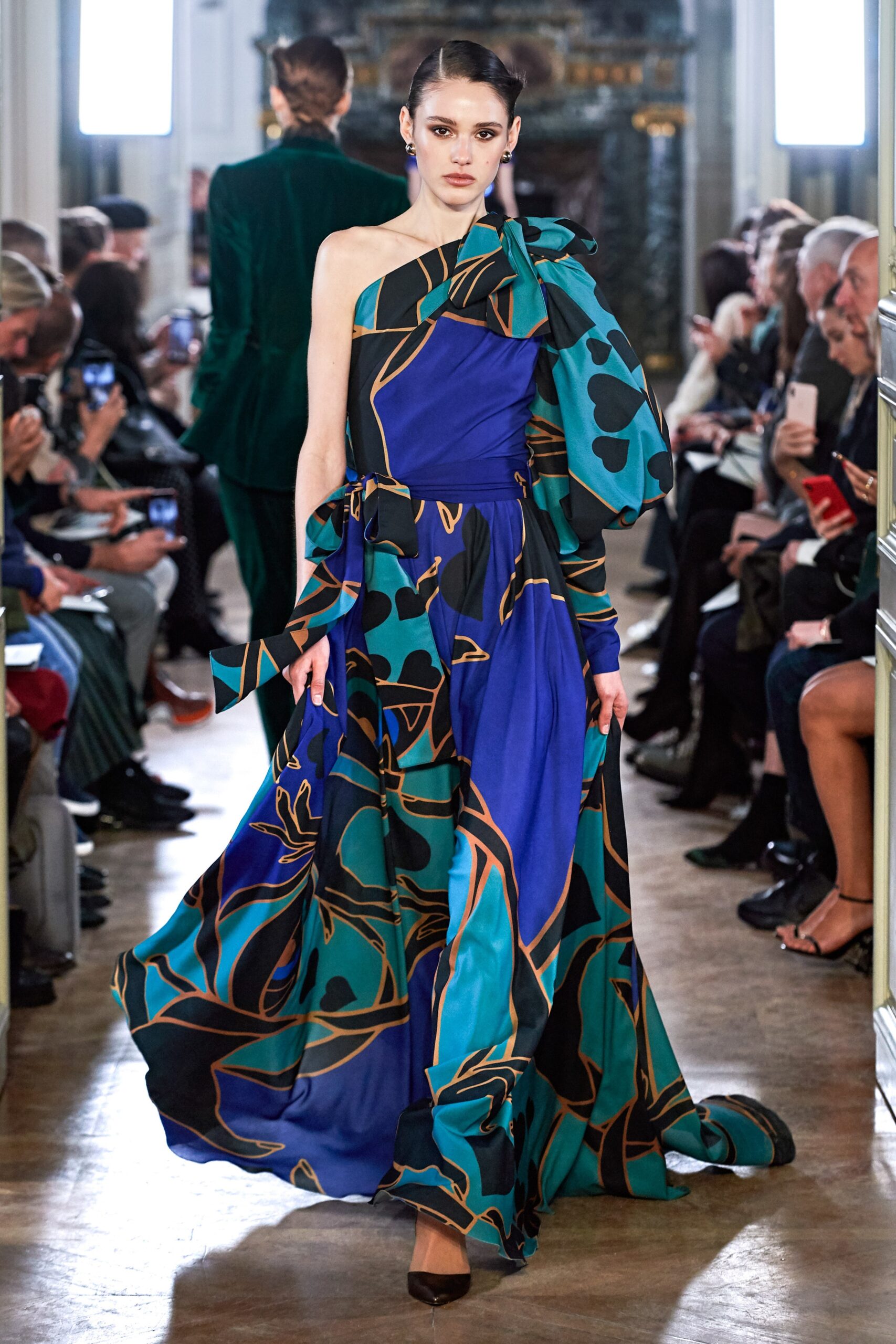 Elie Saab F/W 19 Look 17