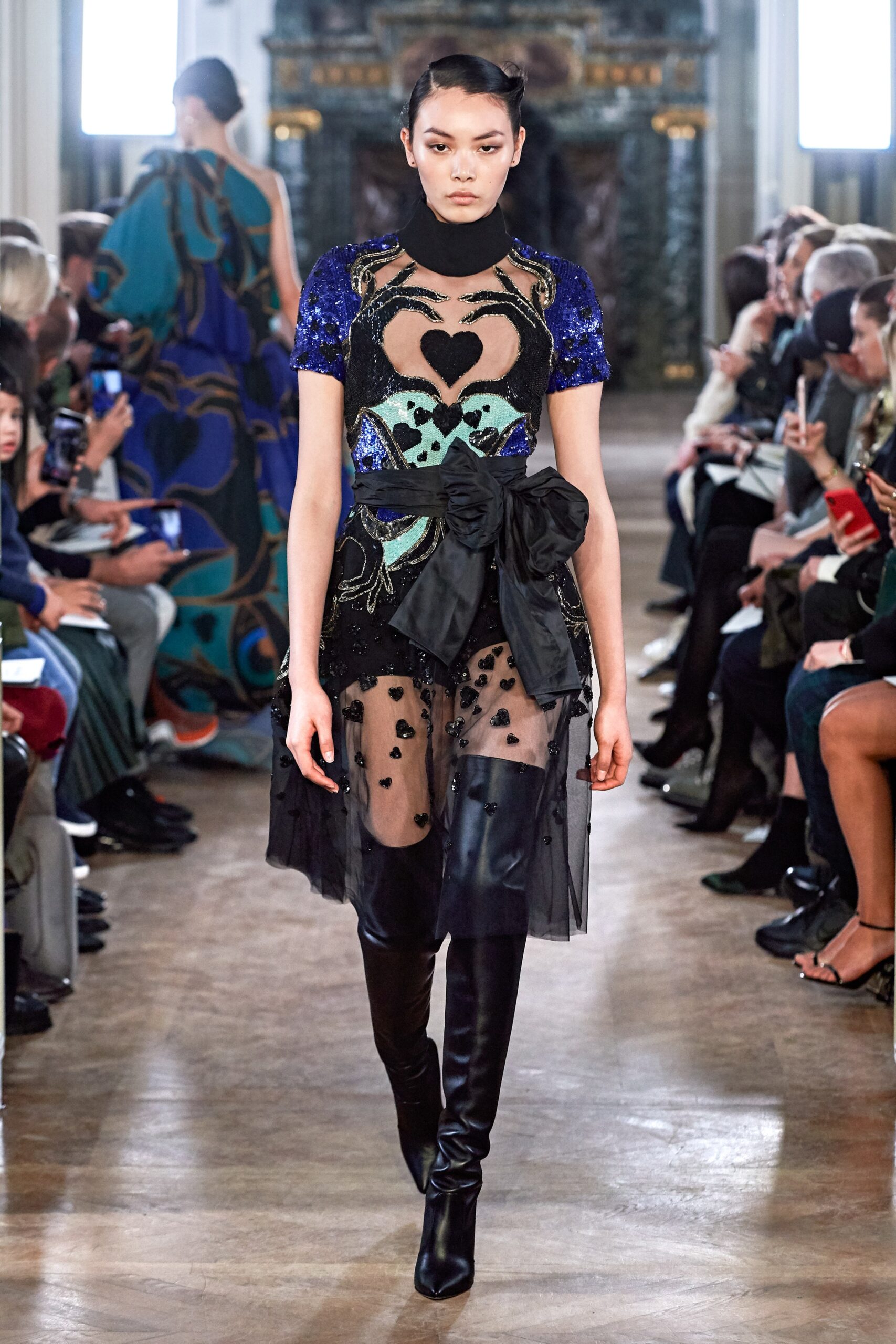 Elie Saab F/W 19 Look 18