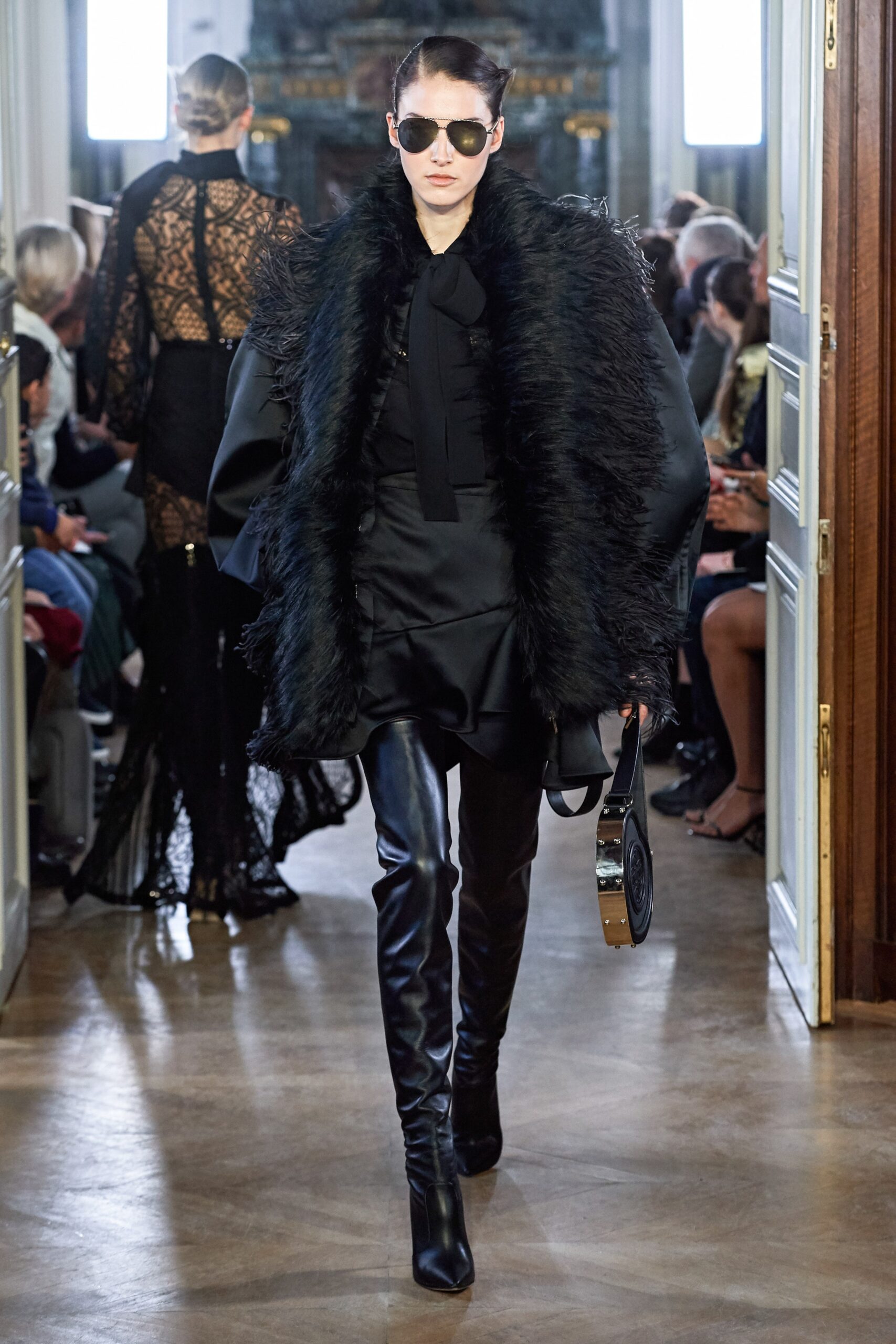 Elie Saab F/W 19 Look 29