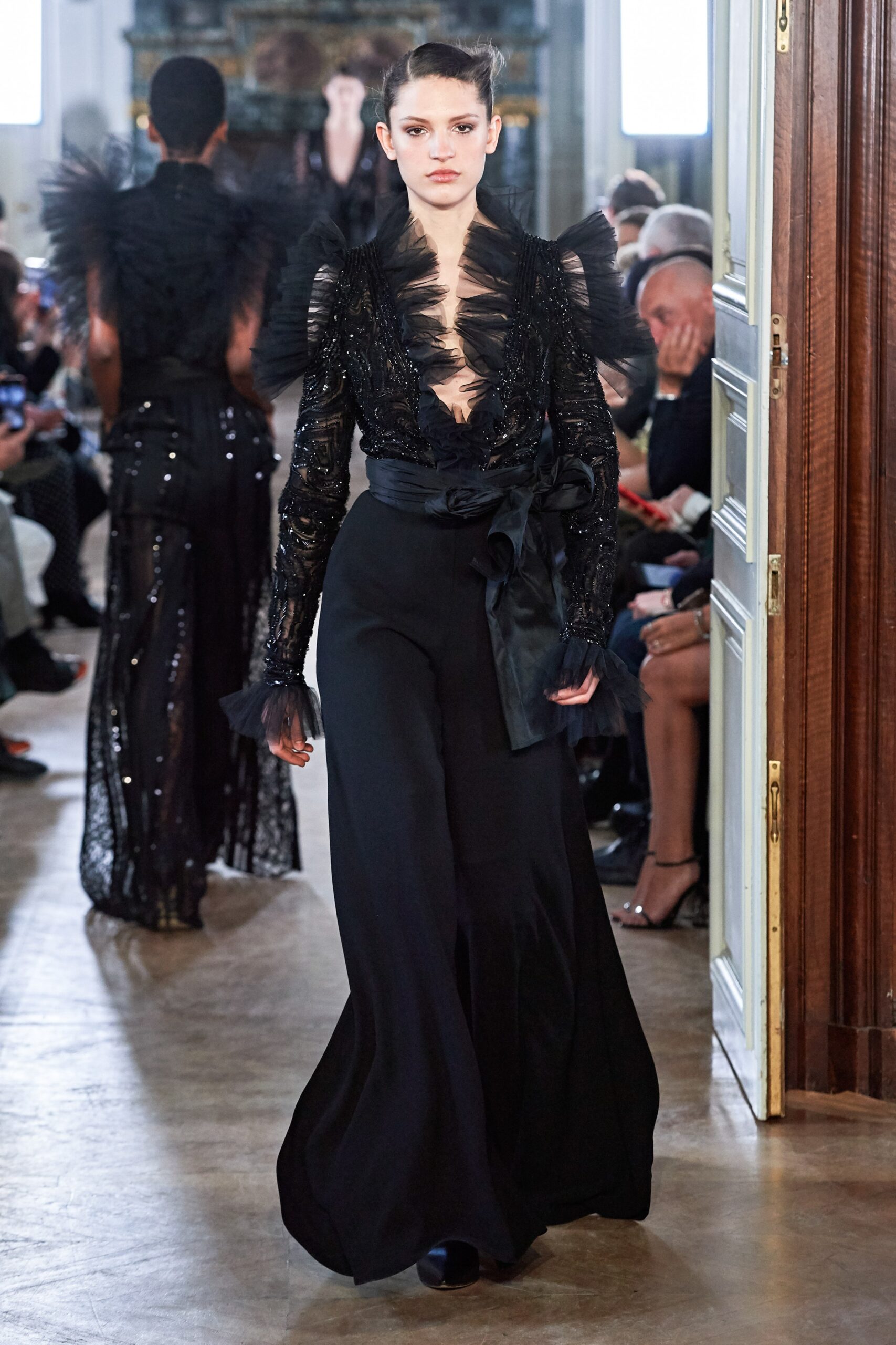 Elie Saab F/W 19 Look 32