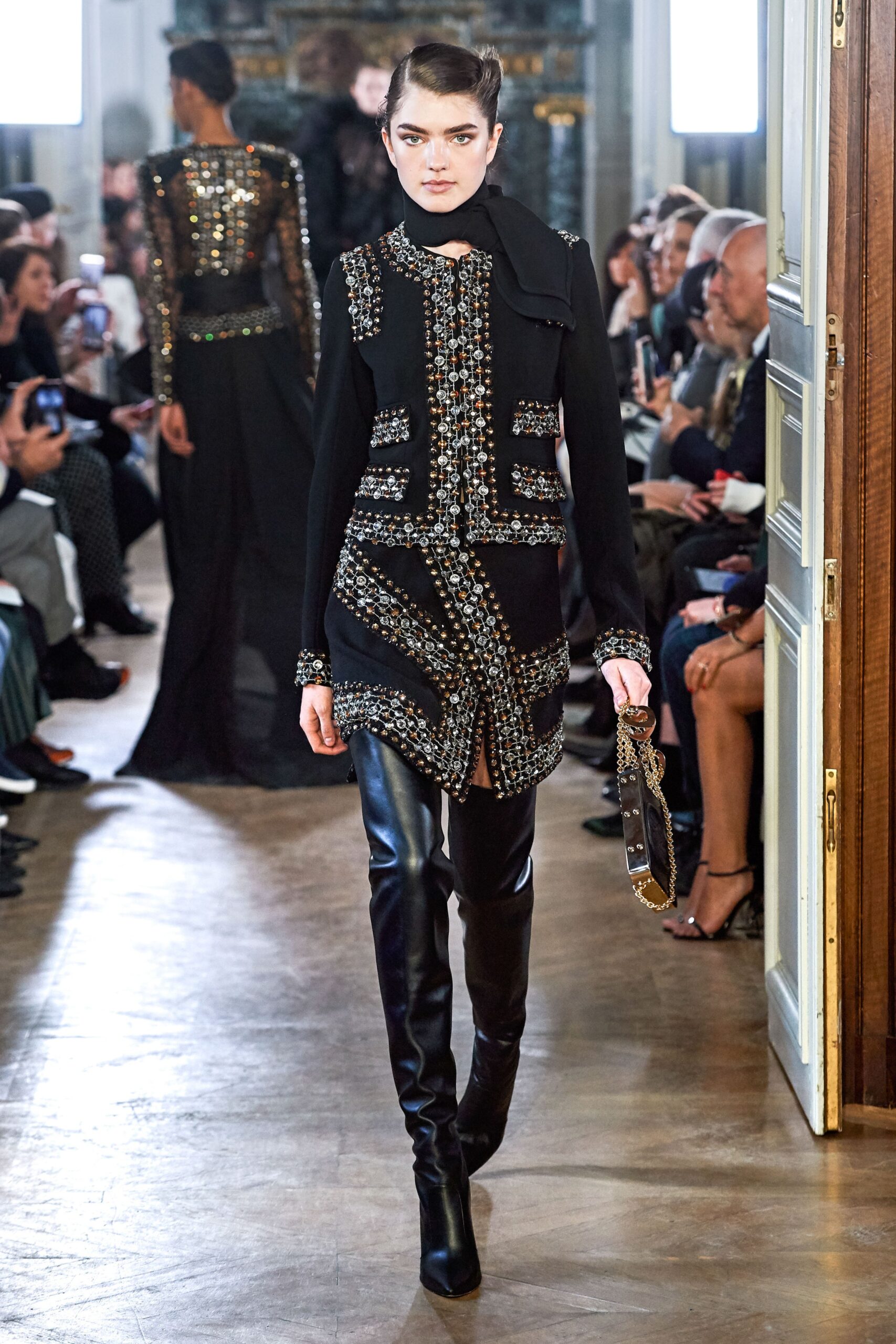 Elie Saab F/W 19 Look 37