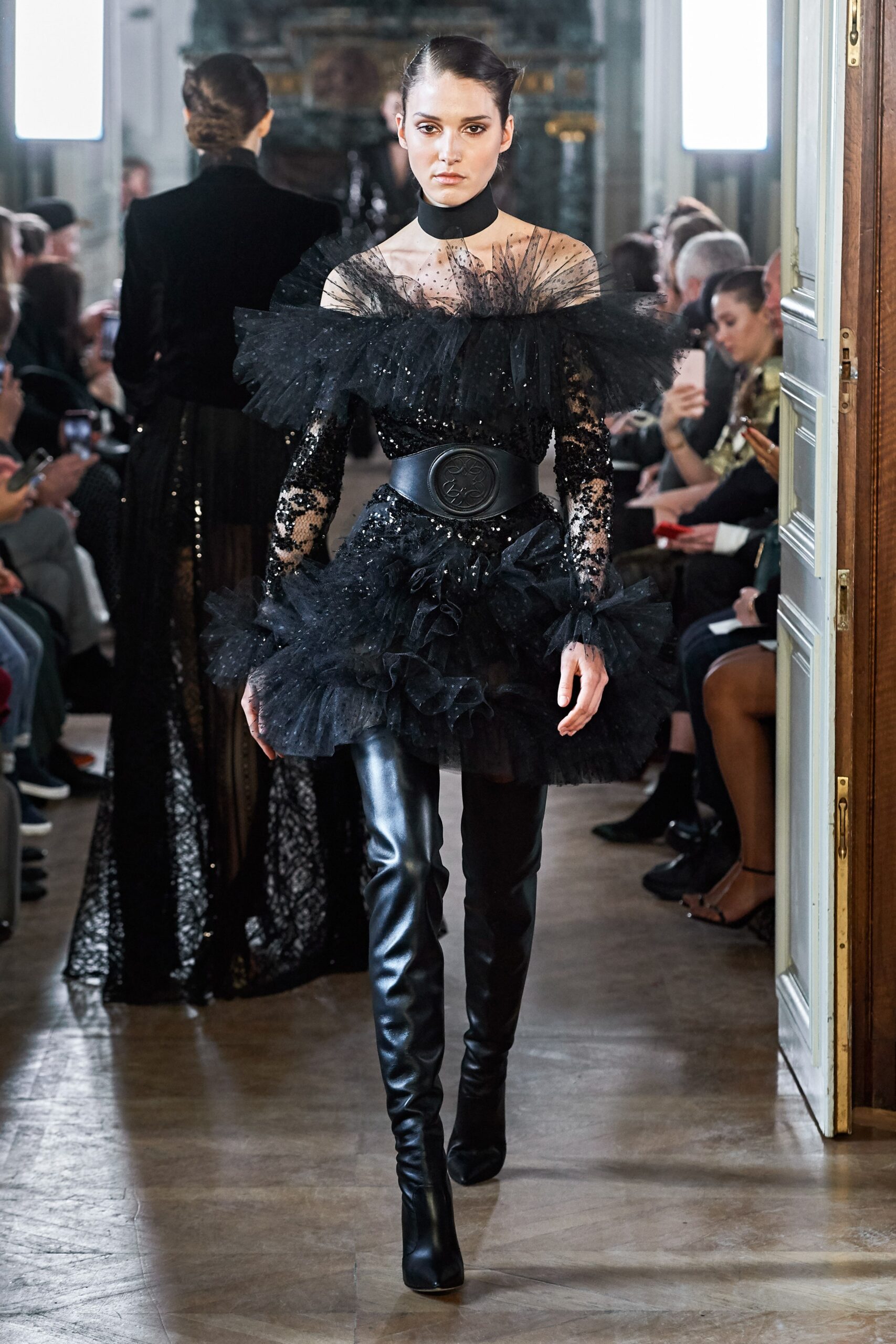 Elie Saab F/W 19 Look 50