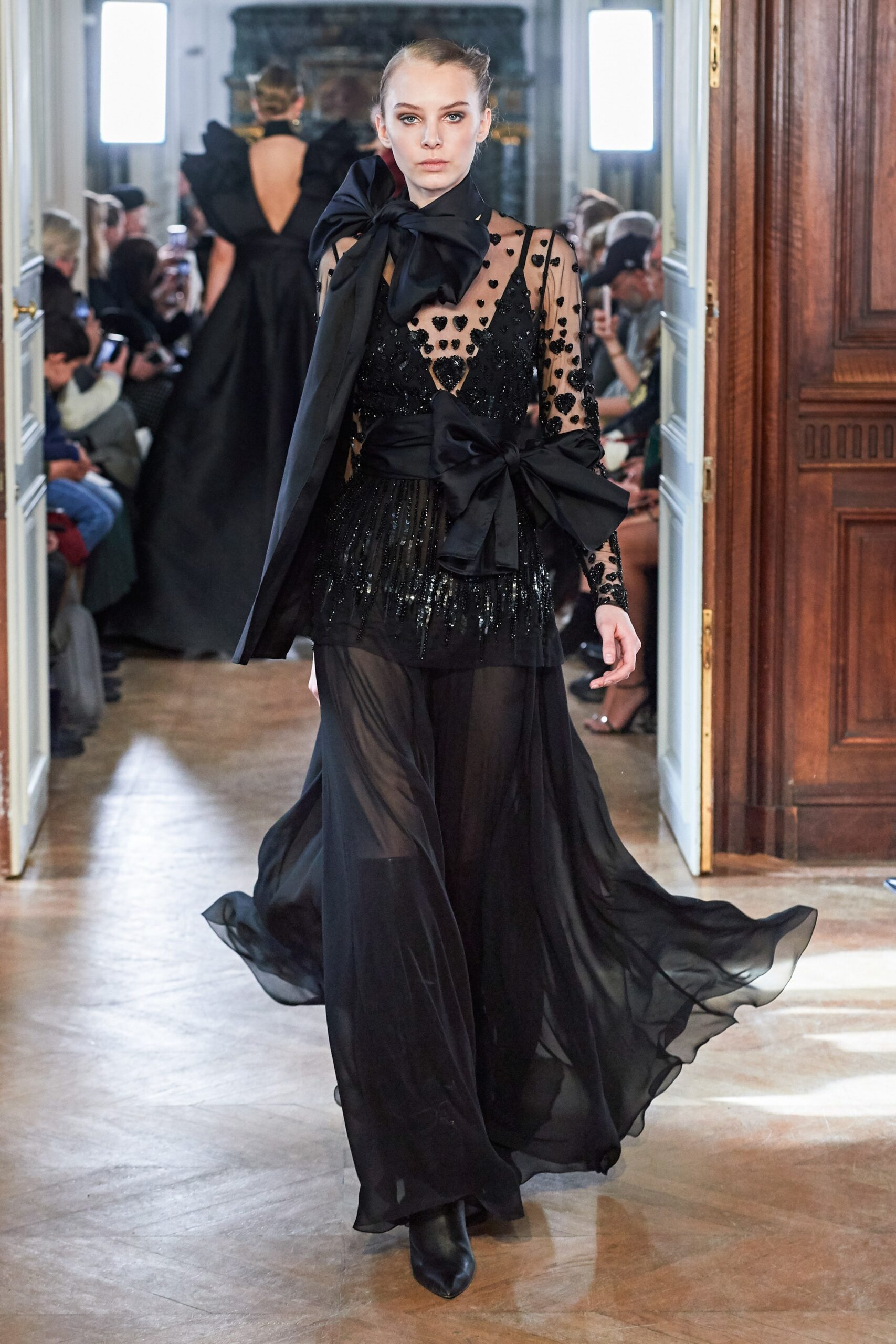 Elie Saab F/W 19 Look 55