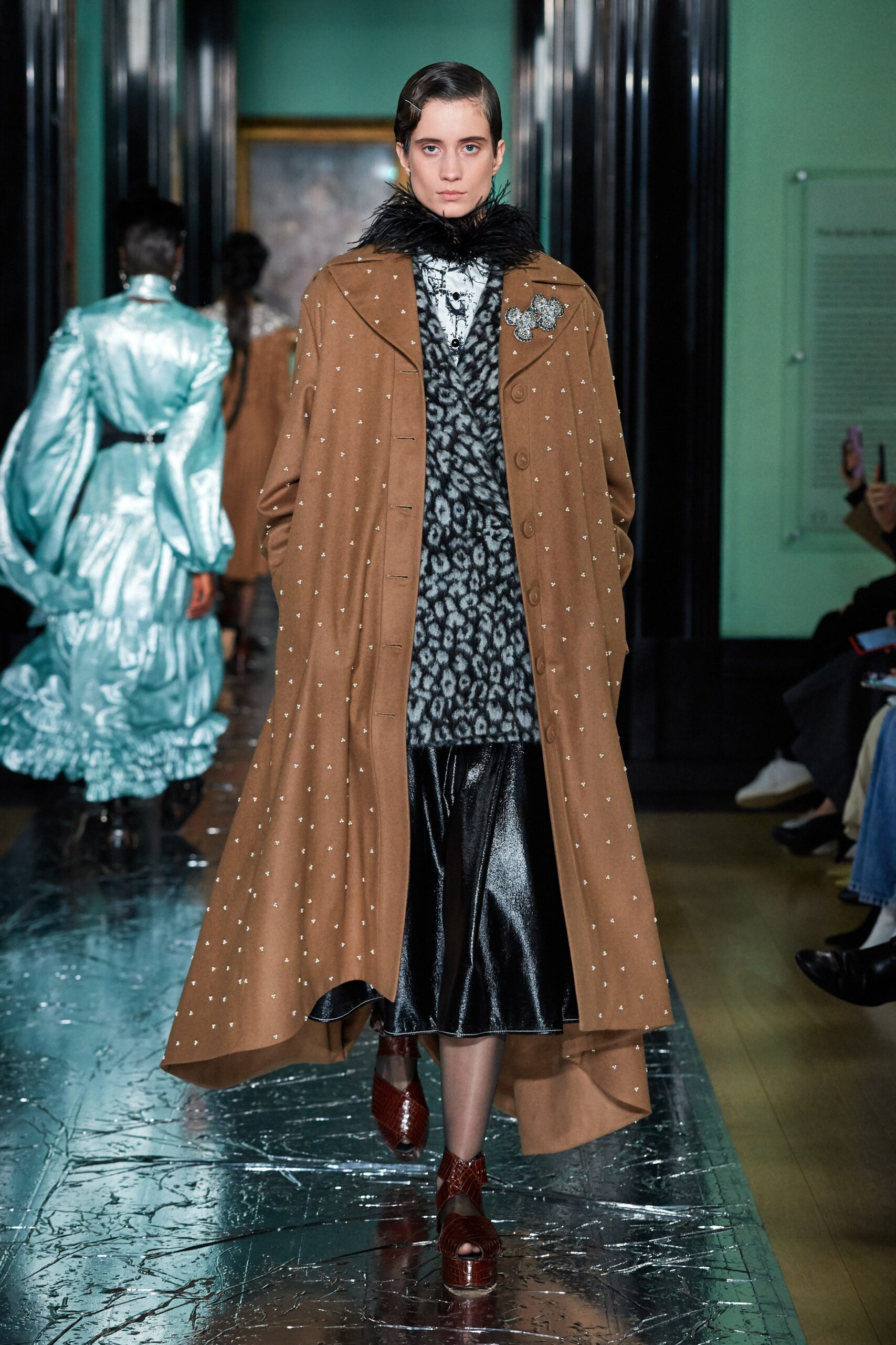 Erdem F/W 20 Look 10