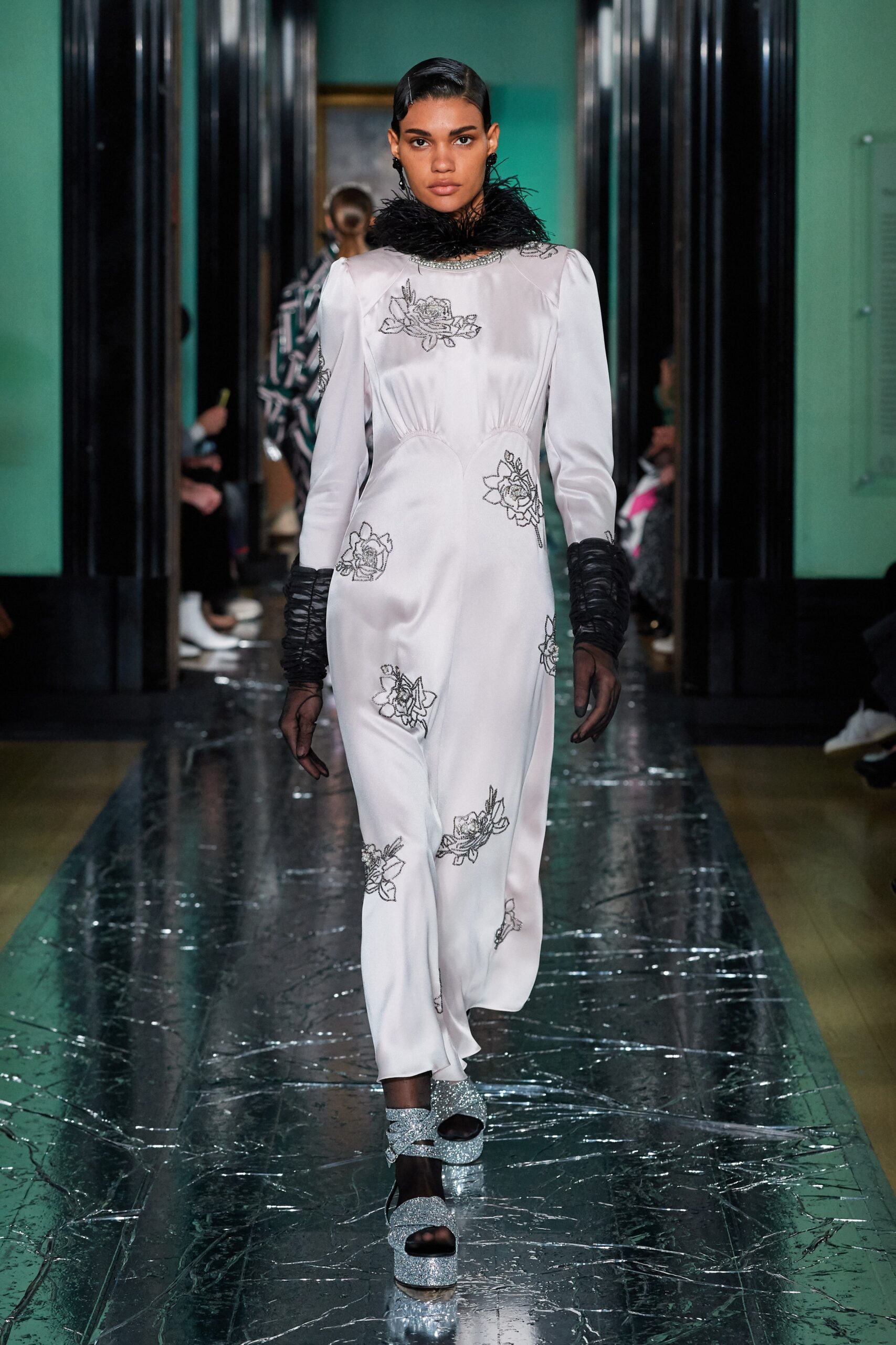 Erdem F/W 20 Look 12