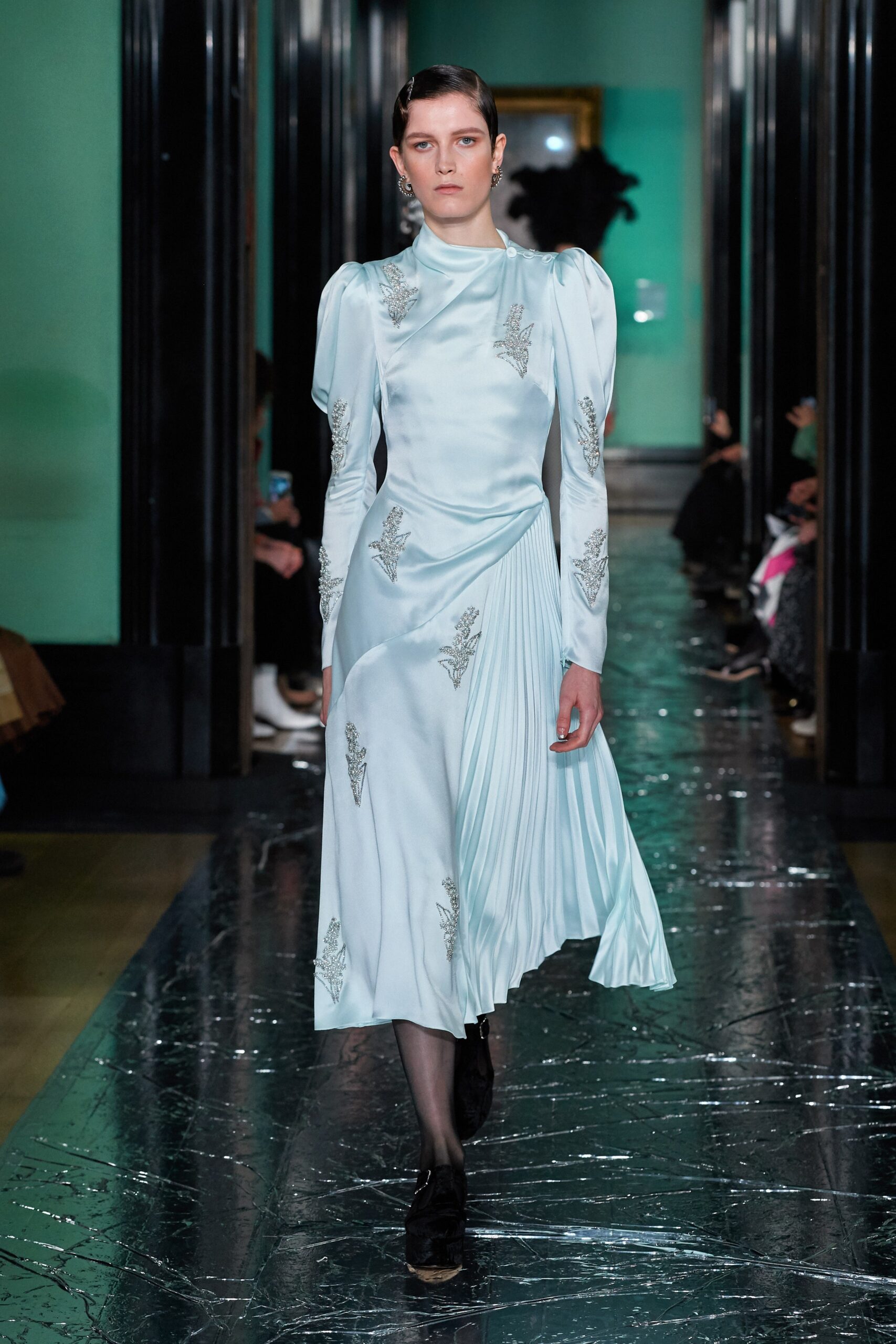 Erdem F/W 20 Look 15