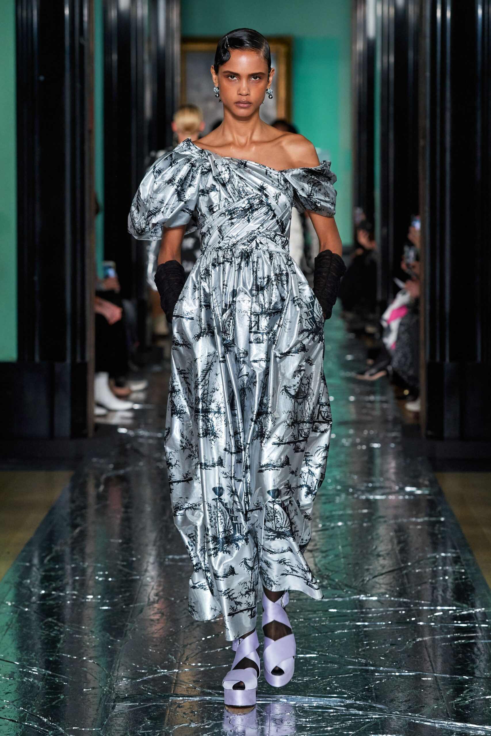 Erdem F/W 20 Look 21