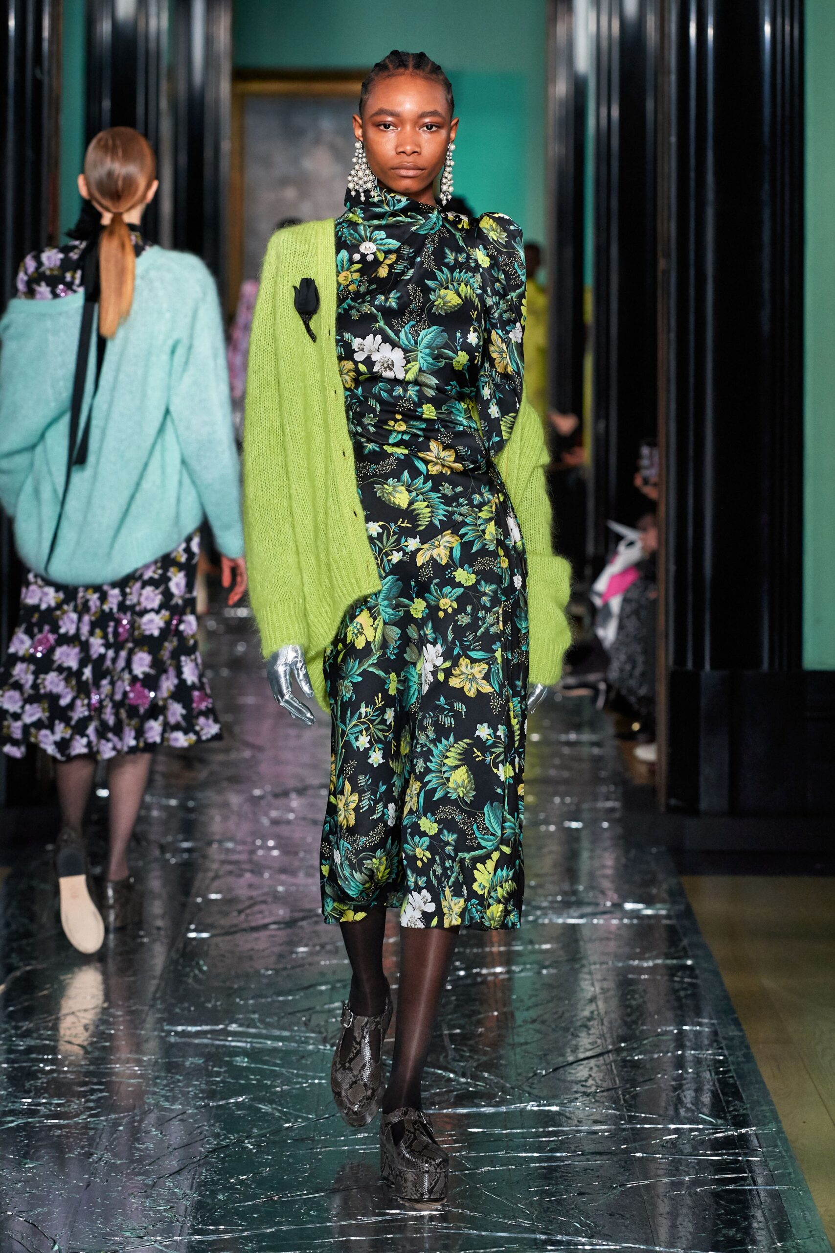 Erdem F/W 20 Look 26