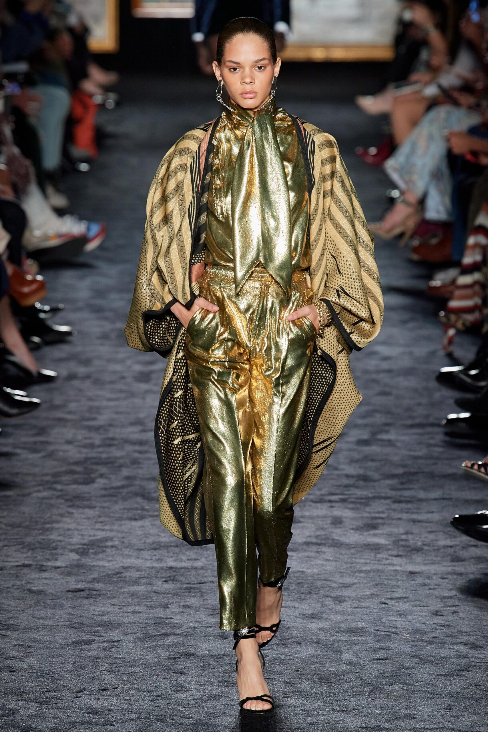 Etro F/W 20 Look 33