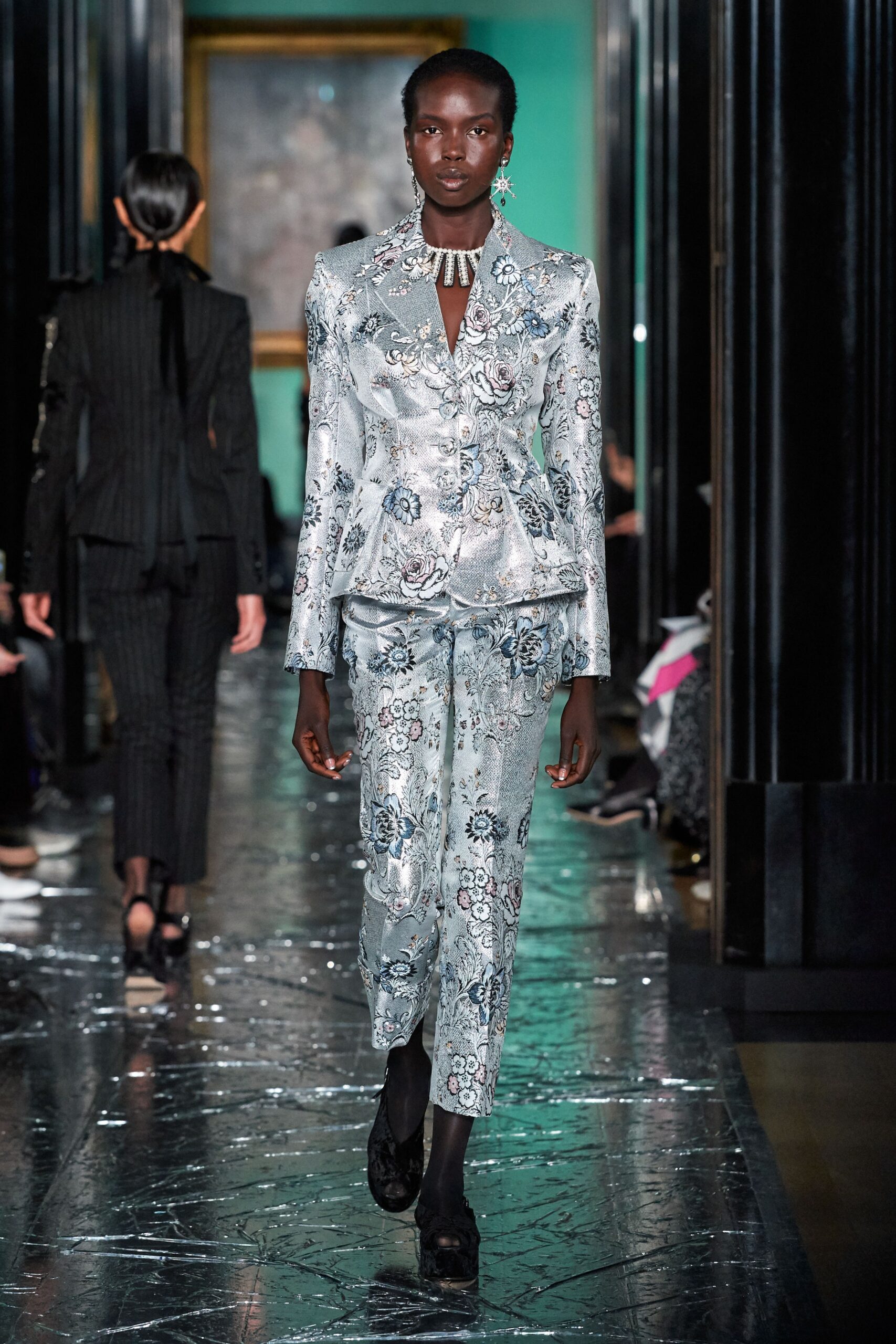 Erdem F/W 20 Look 33