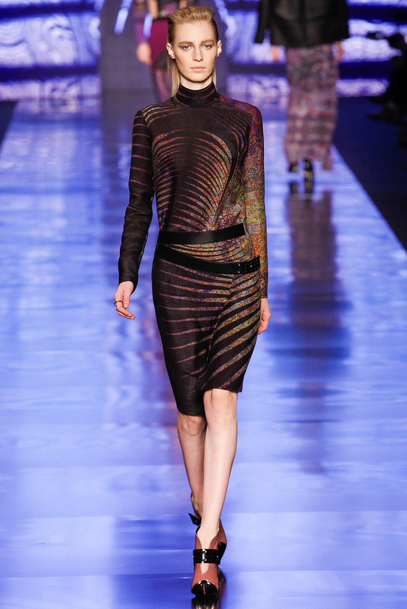 Etro F/W 13 Look 37