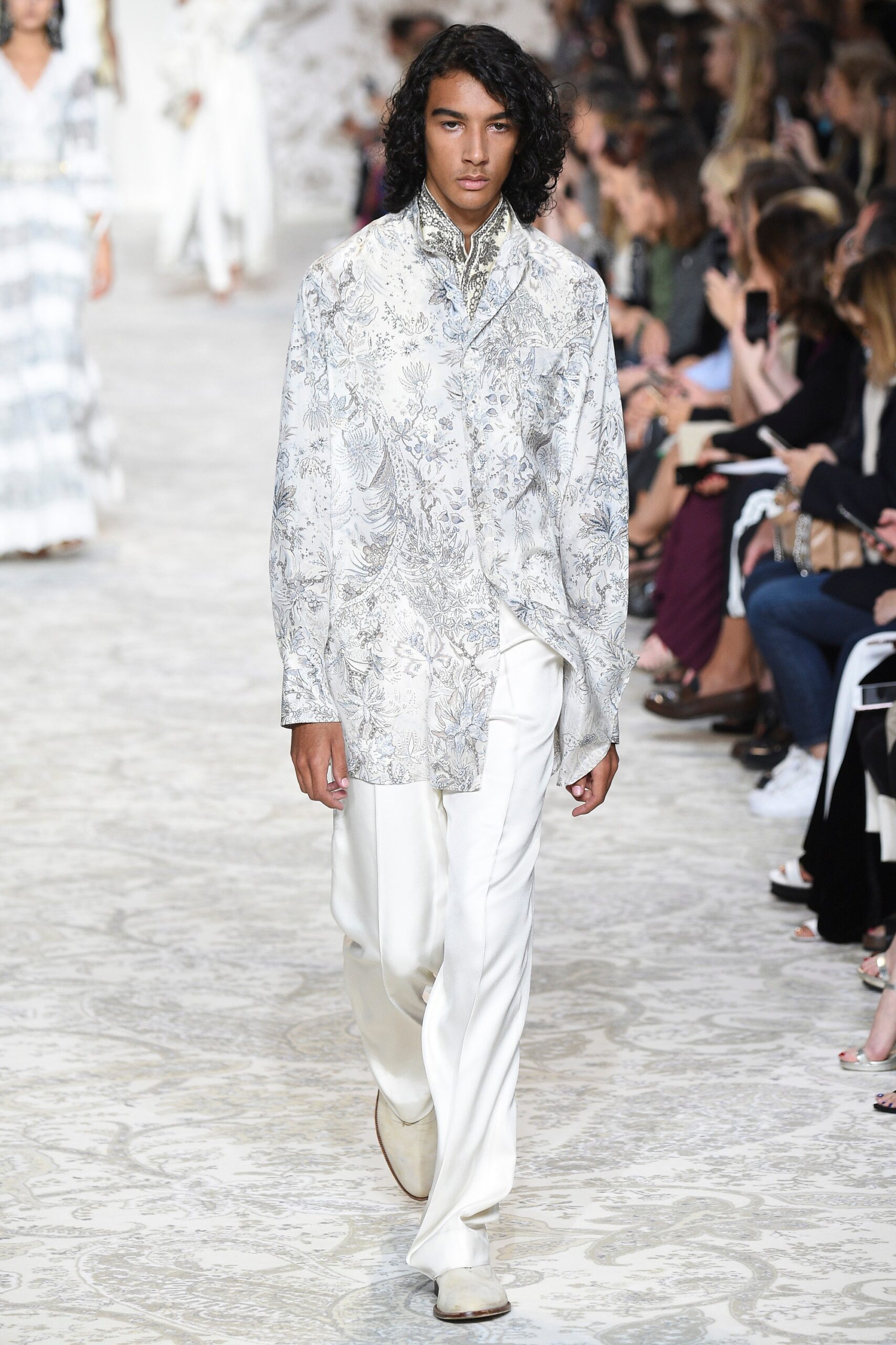 Etro S/S 18 Look 9