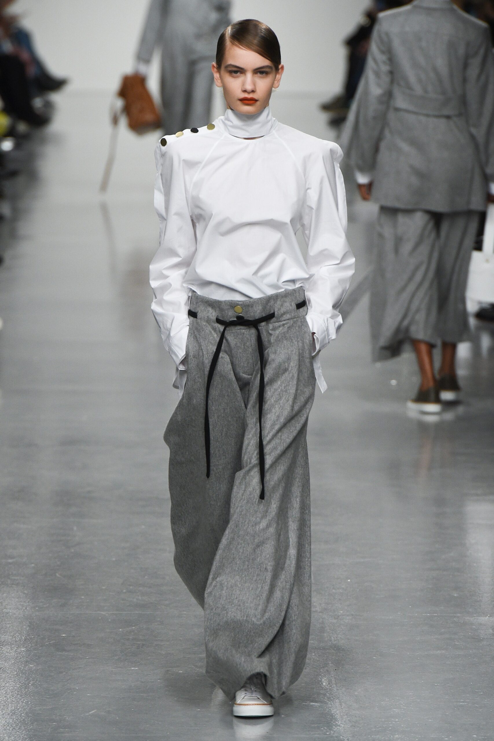 Eudon Choi F/W 17 Look 1