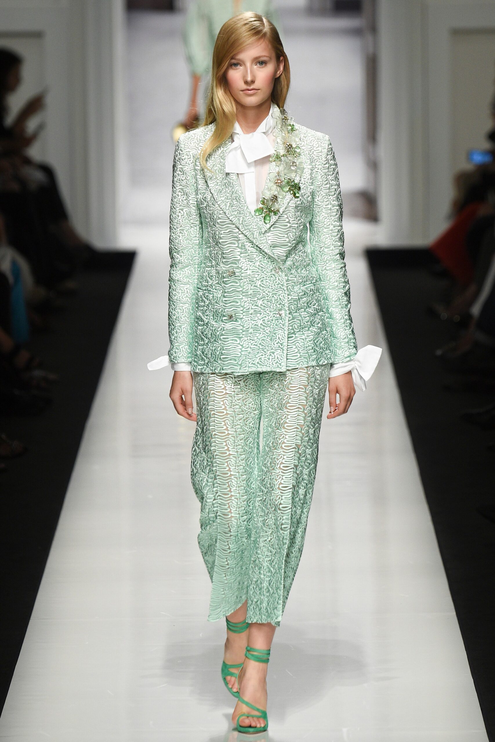 Ermanno Scervino S/S 17 Look 11