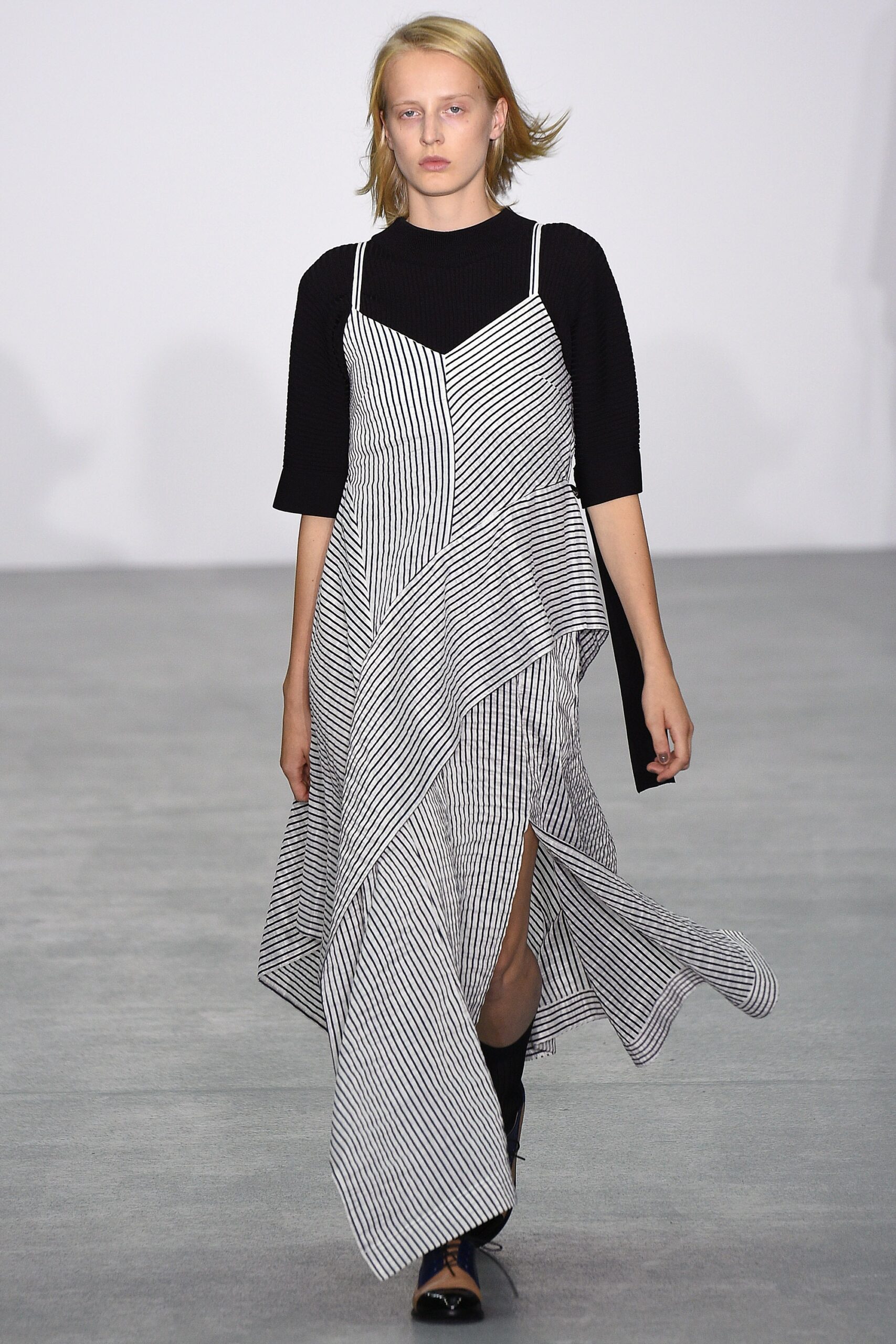 Eudon Choi S/S 17 Look 9