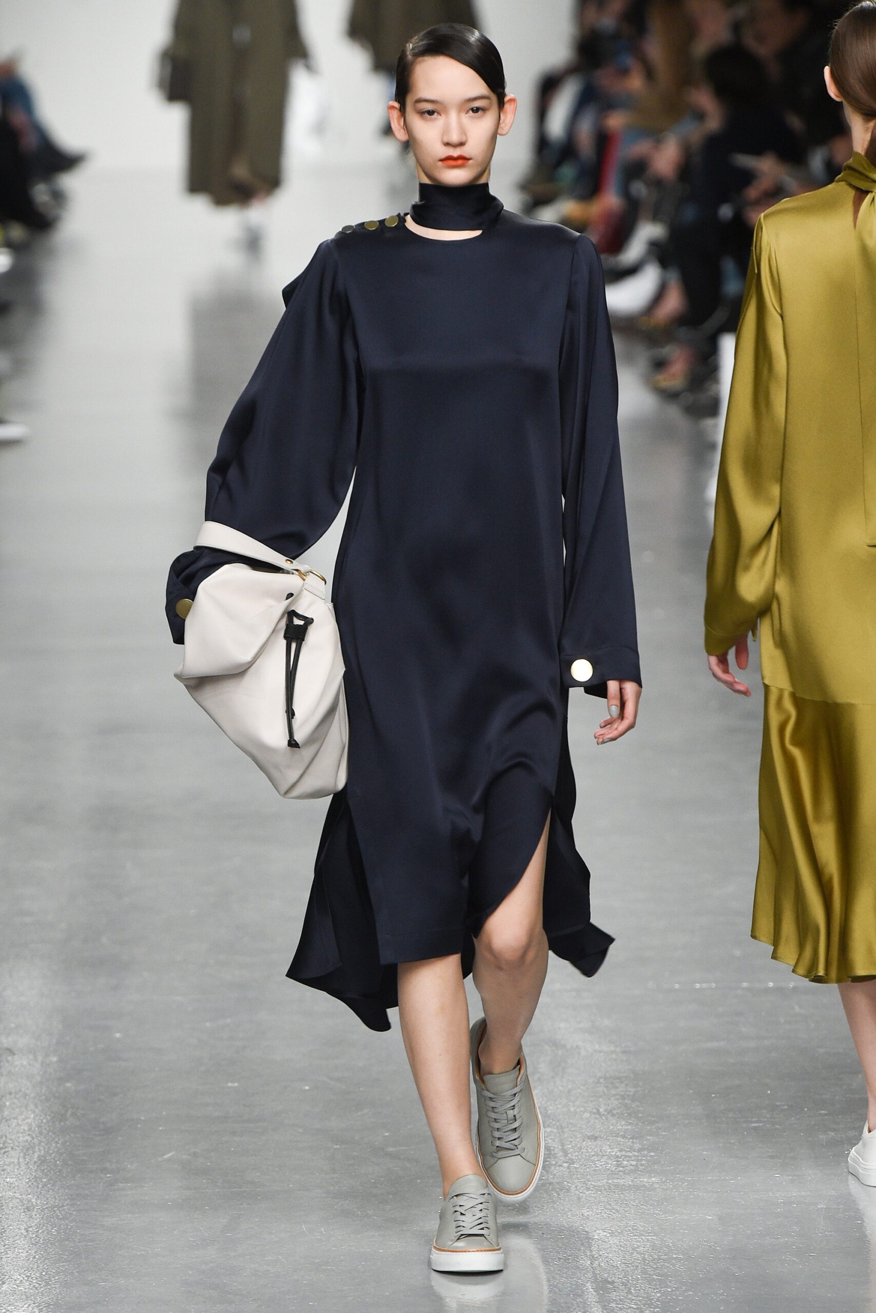 Eudon Choi F/W 17 Look 15