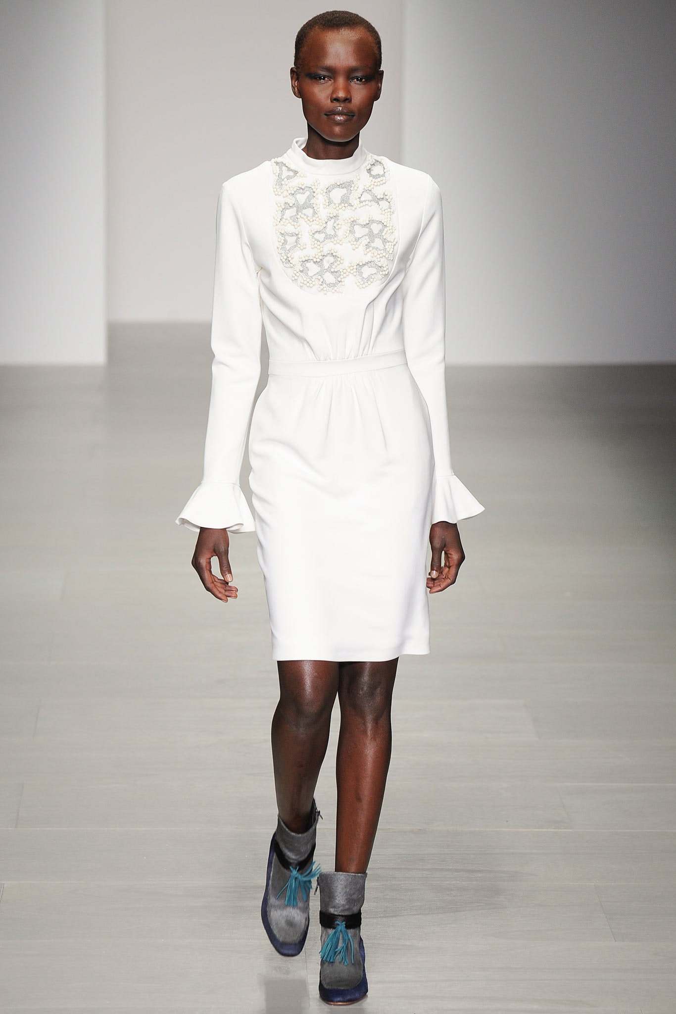 Eudon Choi F/W 14 Look 25