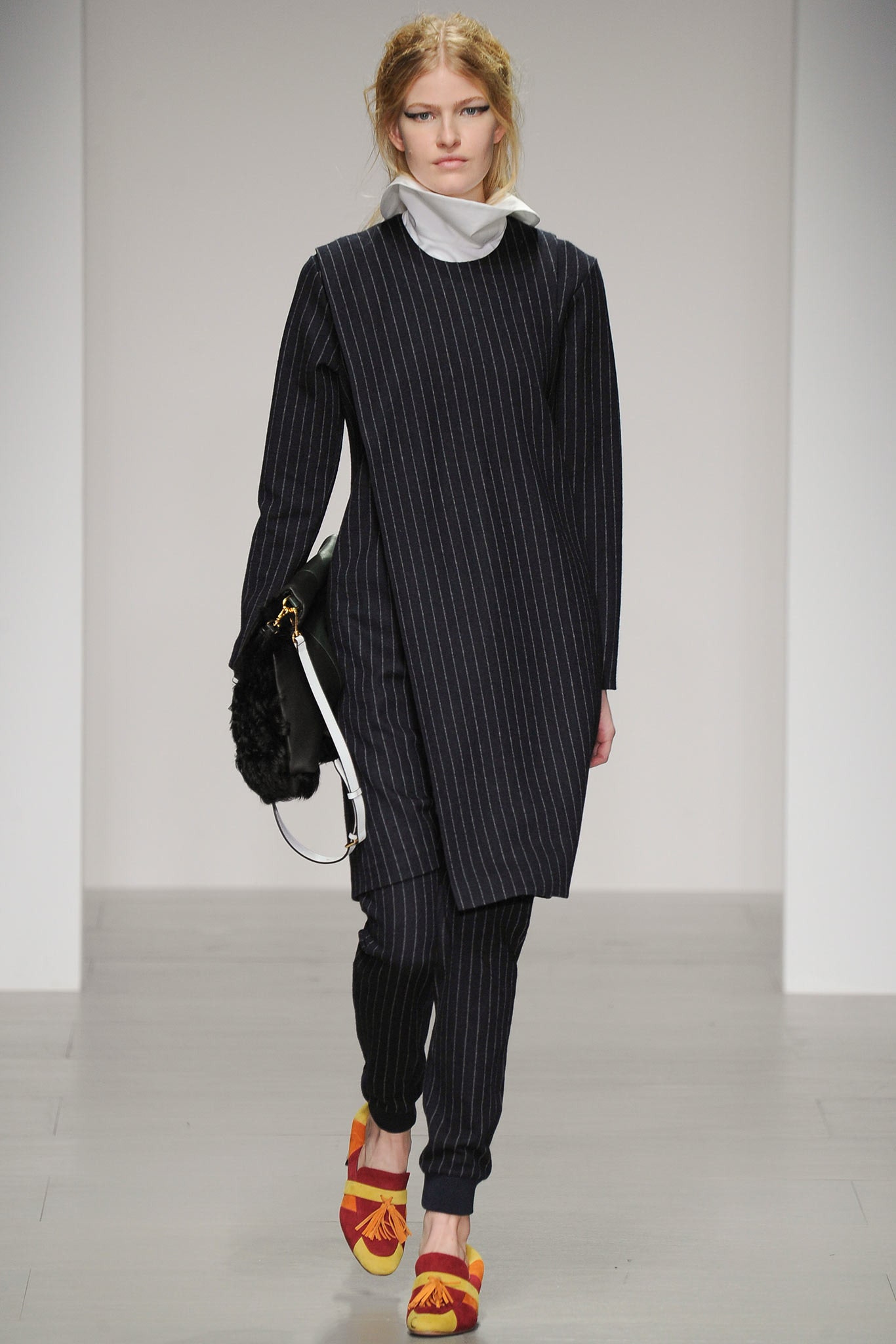 Eudon Choi F/W 14 Look 28