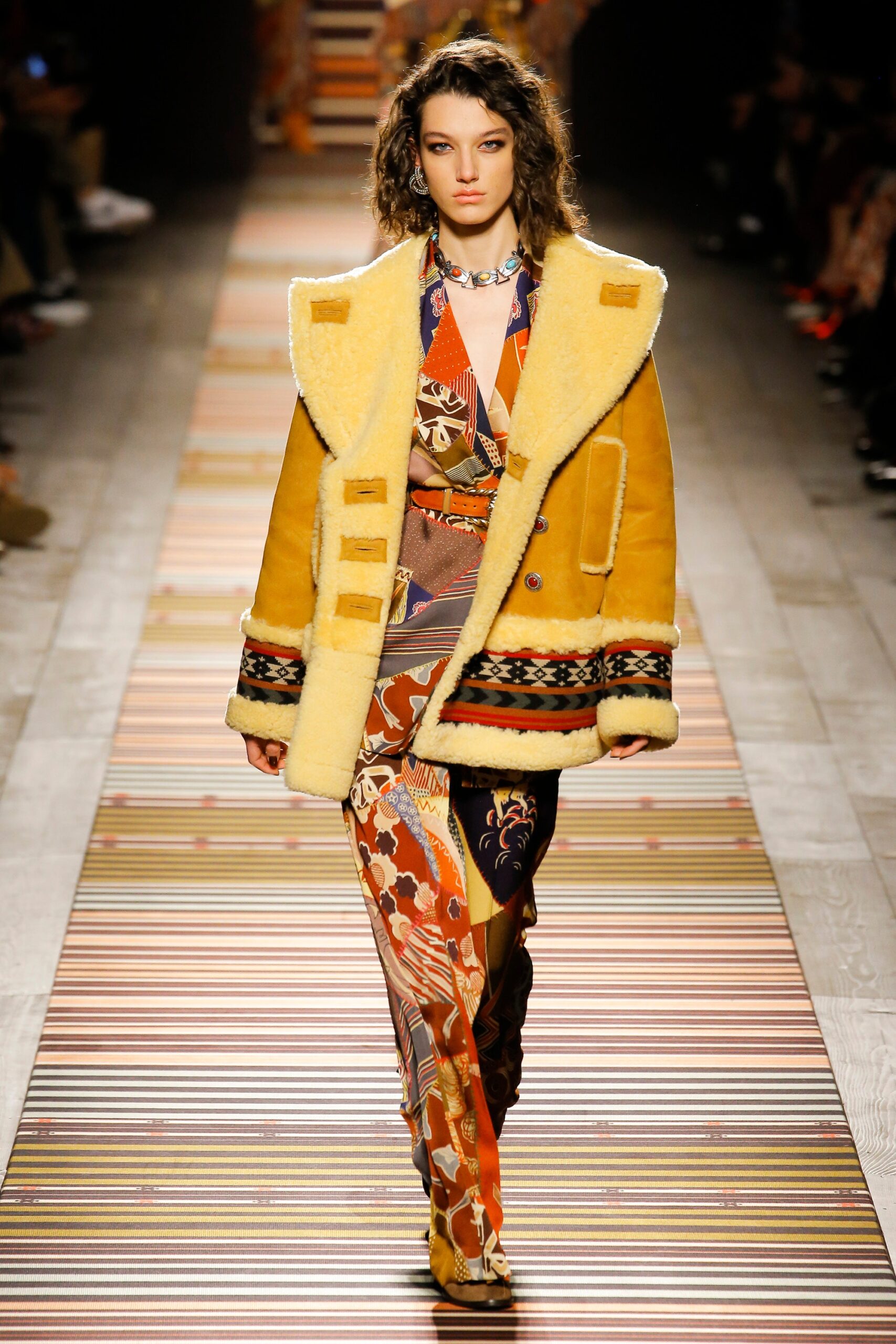 Etro F/W 18 Look 9